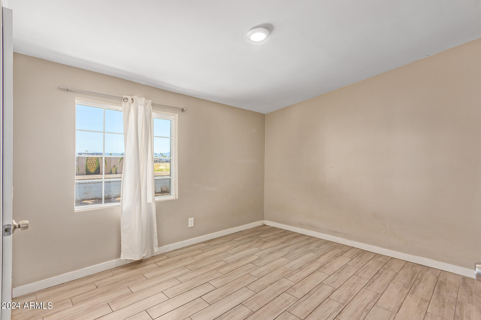 3212 W JACKSON Street