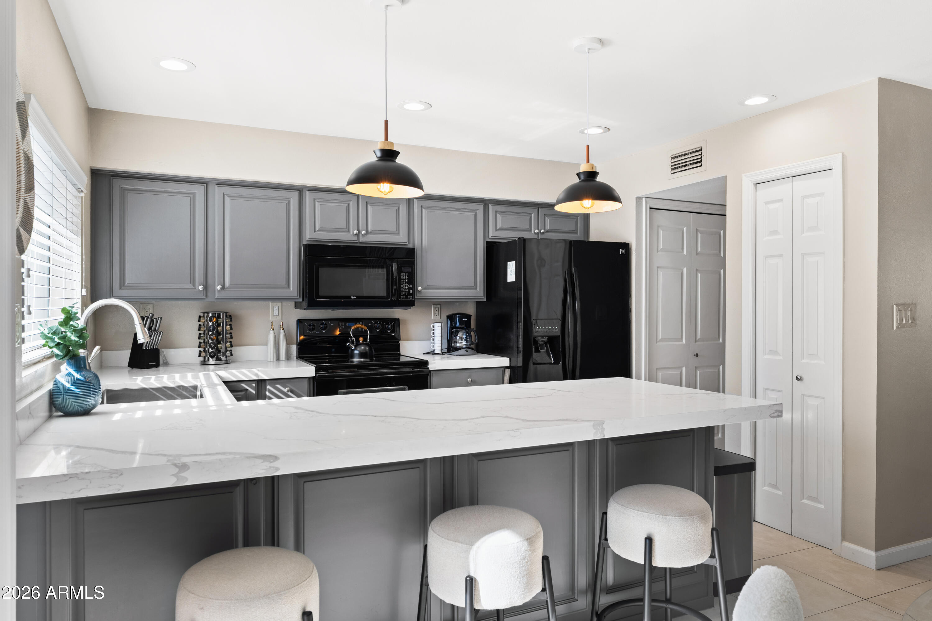 7339 E NORTHLAND Drive