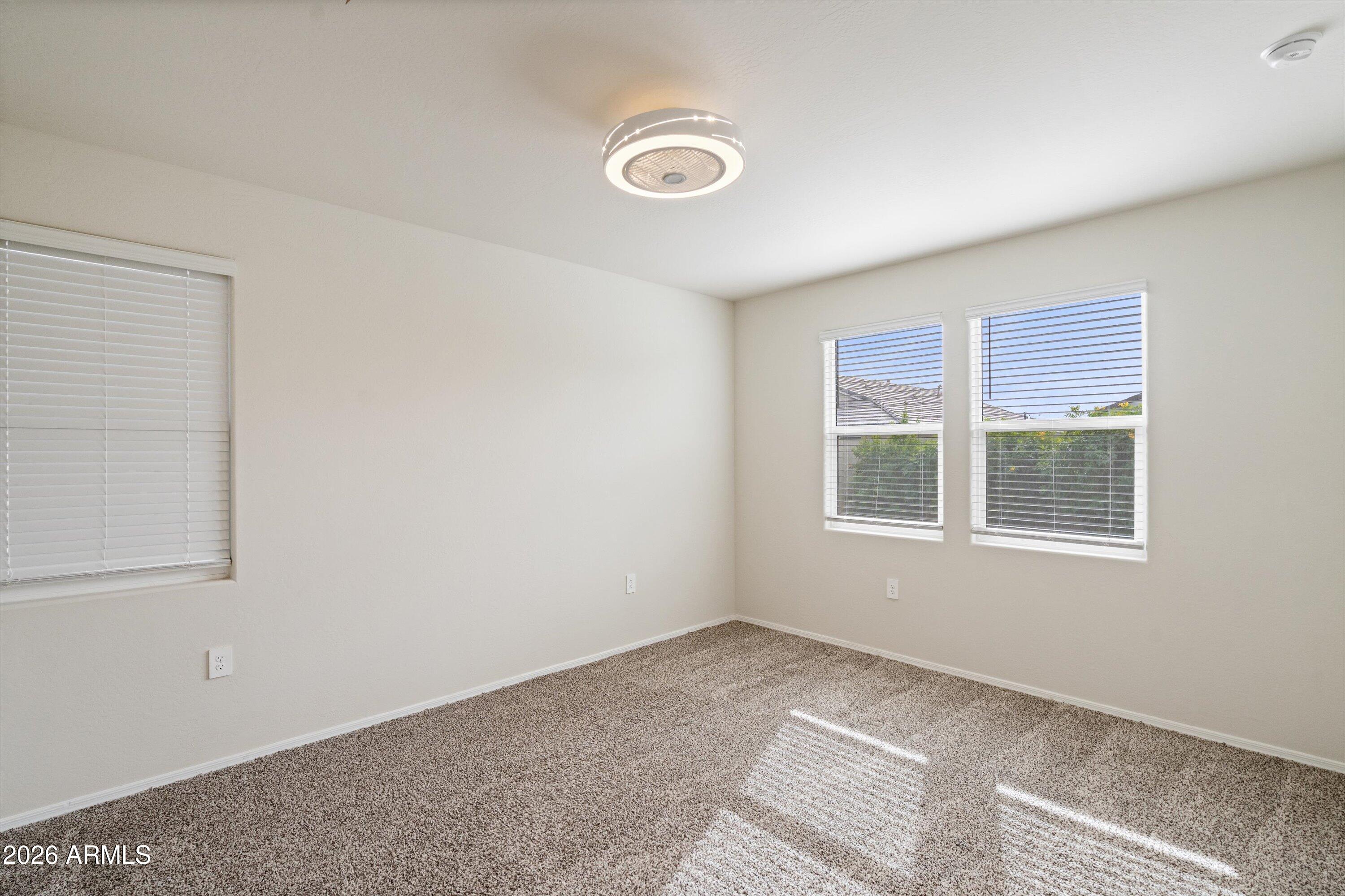 18621 W Hackamore Drive