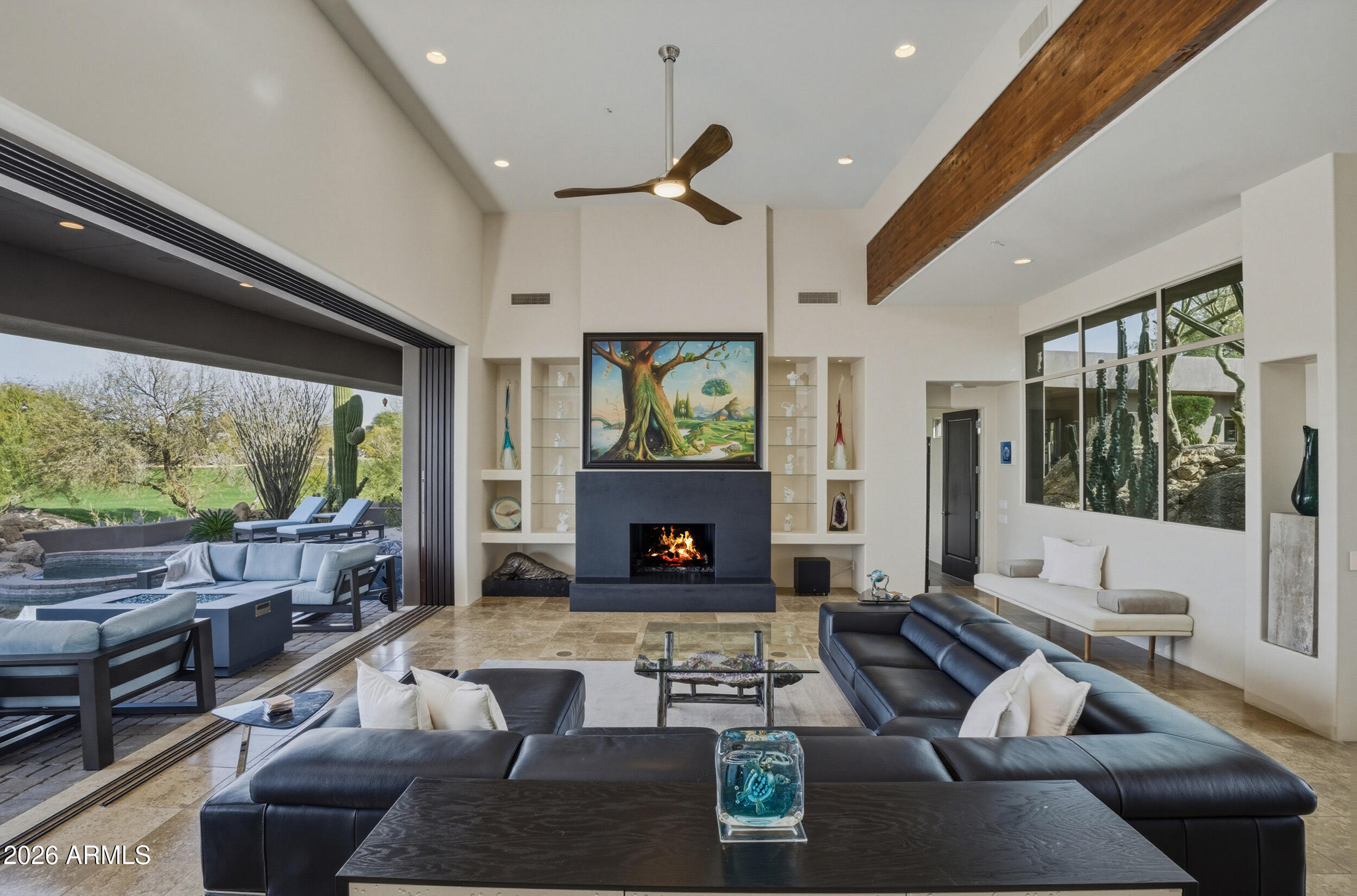 10664 E MONUMENT Drive