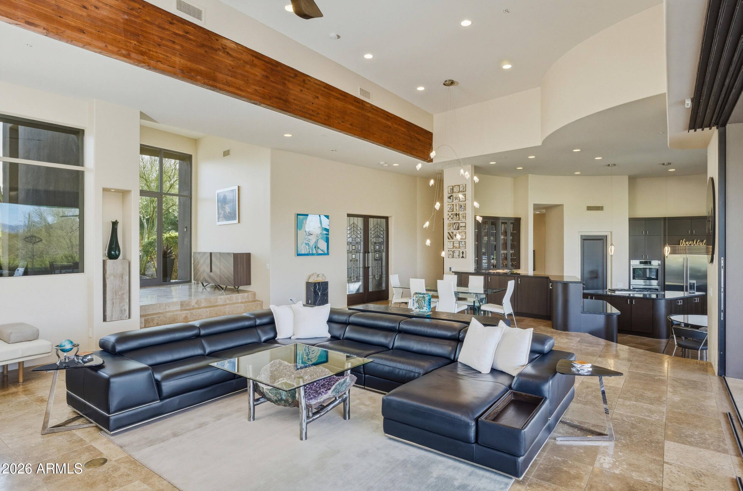 10664 E MONUMENT Drive