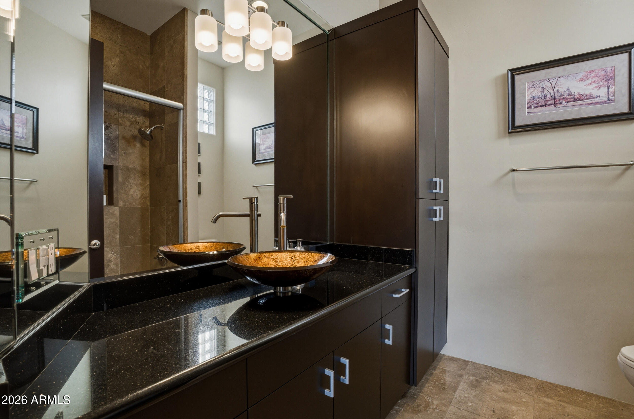 10664 E MONUMENT Drive