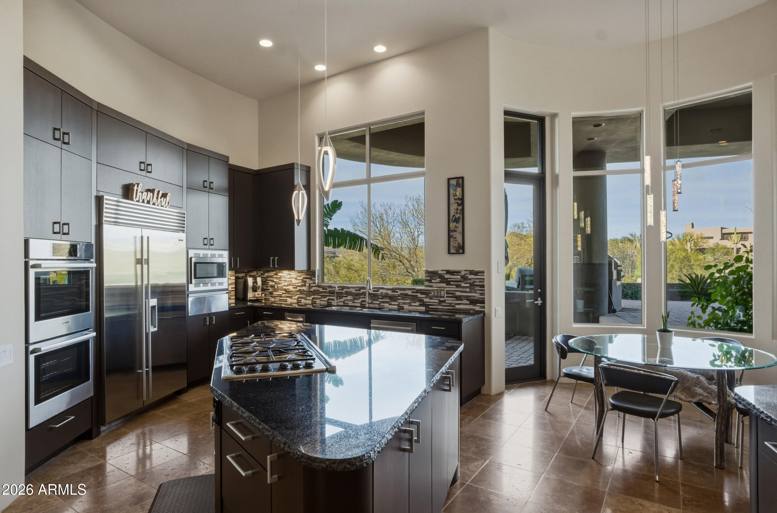 10664 E MONUMENT Drive