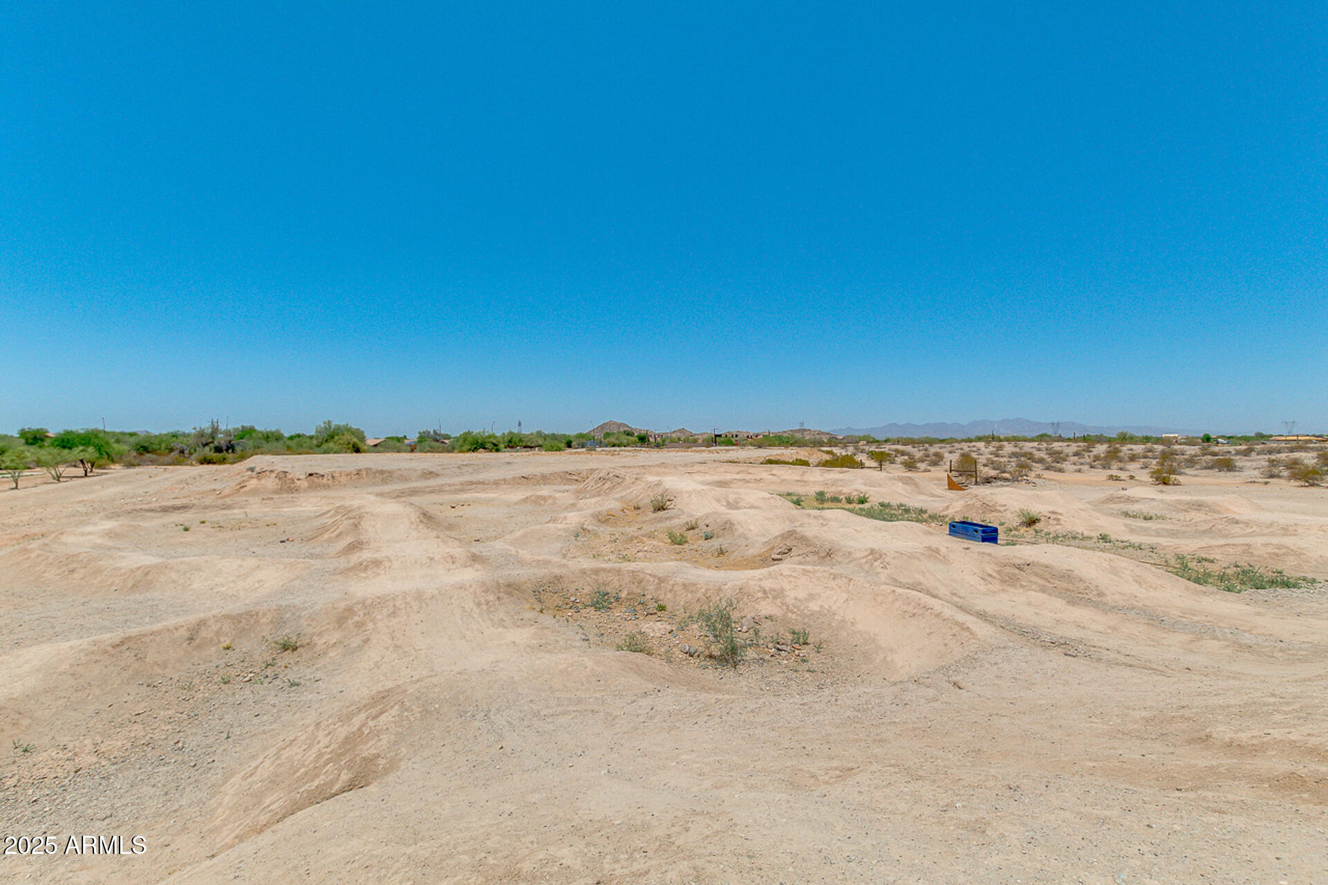 17743 W VERDIN Road