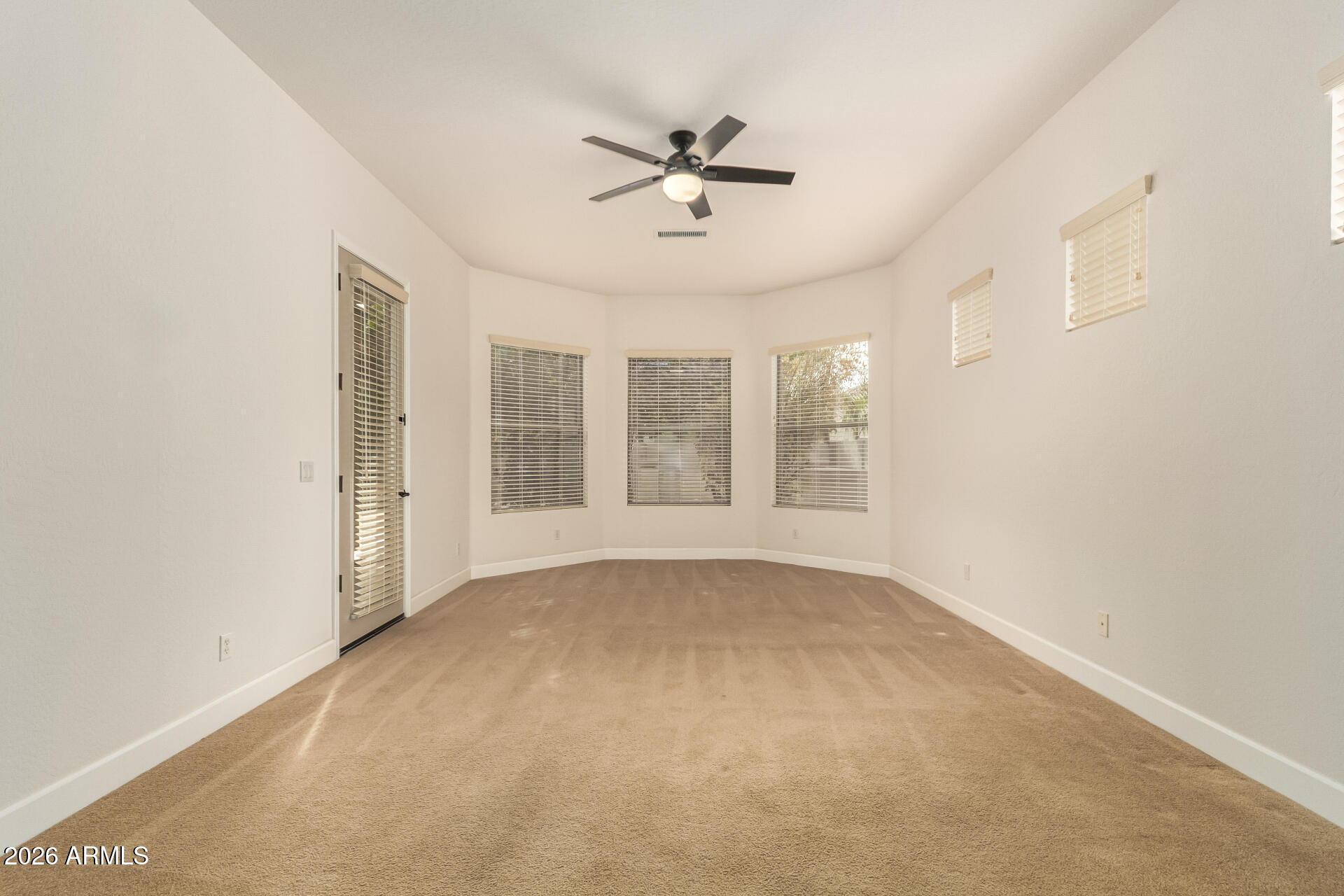 279 W KINGBIRD Drive