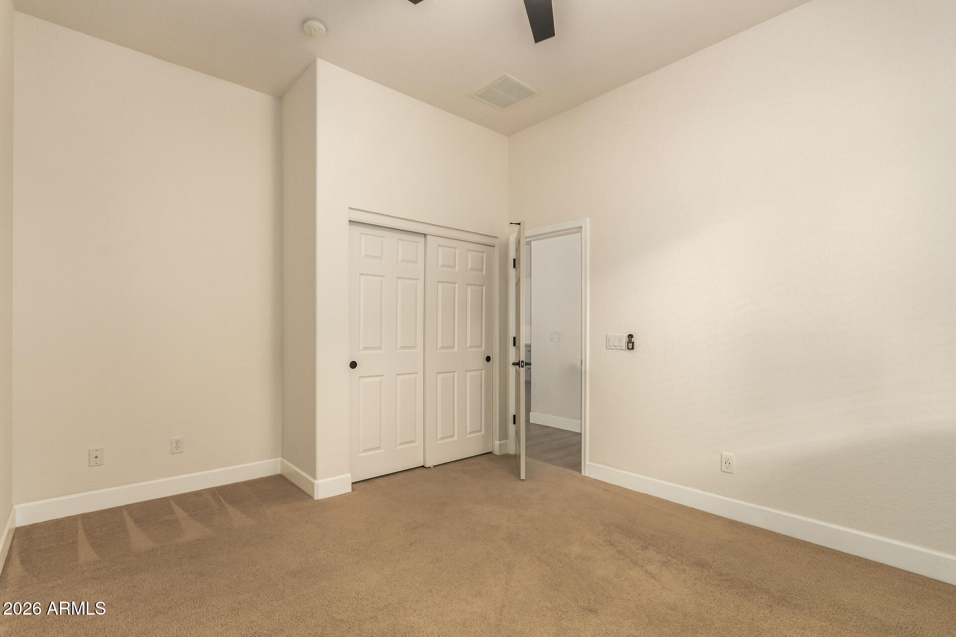 279 W KINGBIRD Drive