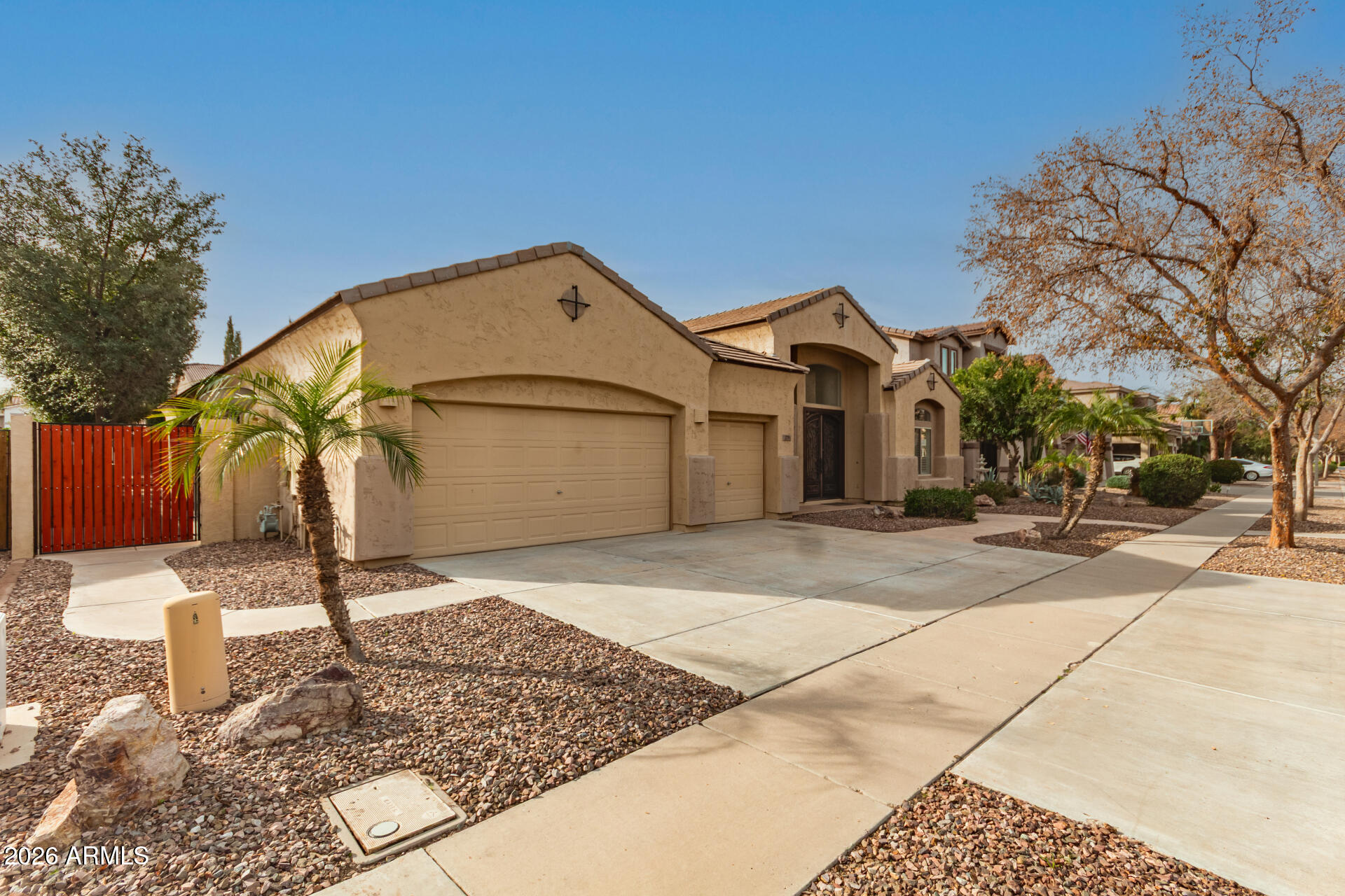 279 W KINGBIRD Drive