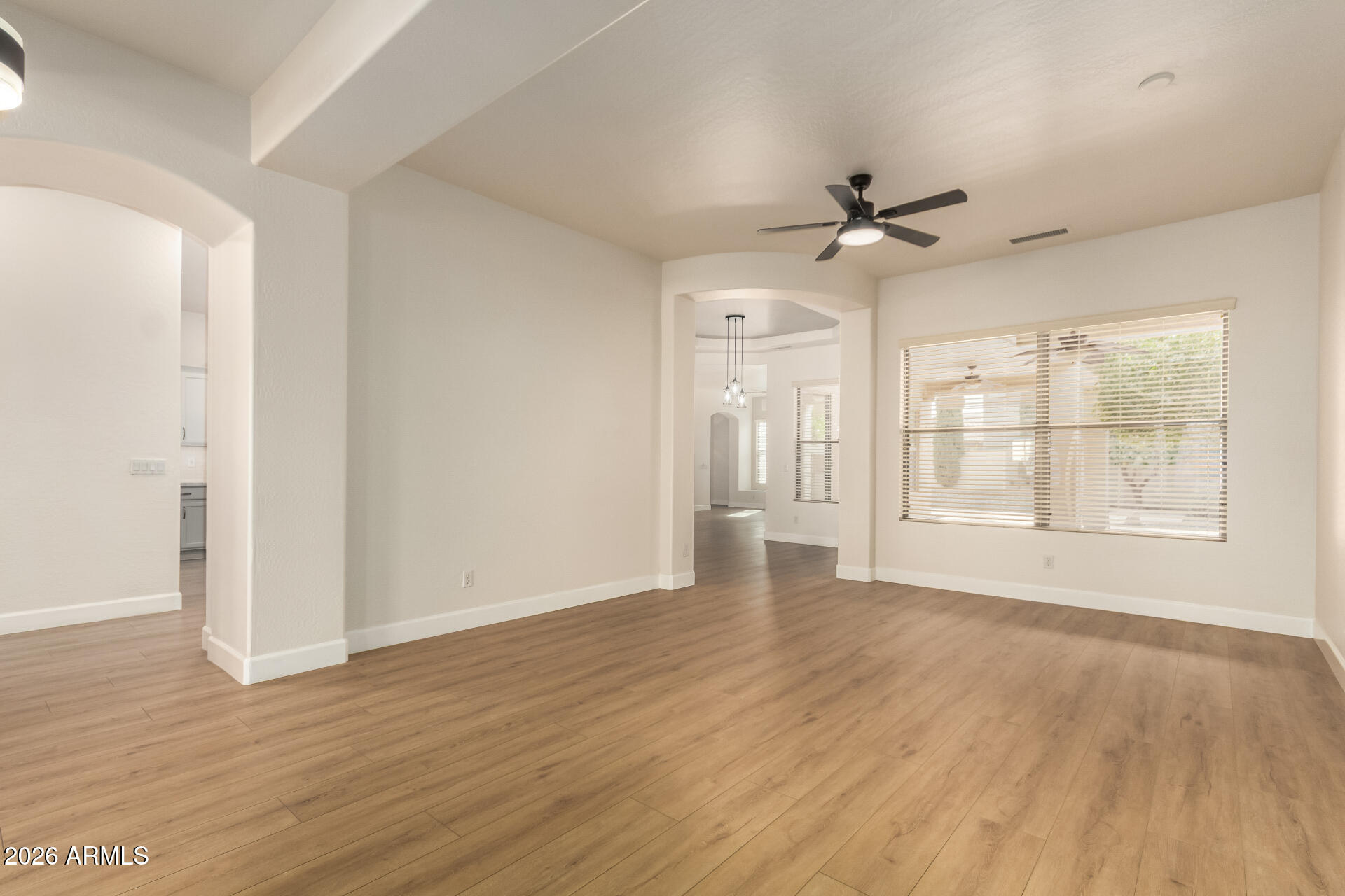 279 W KINGBIRD Drive