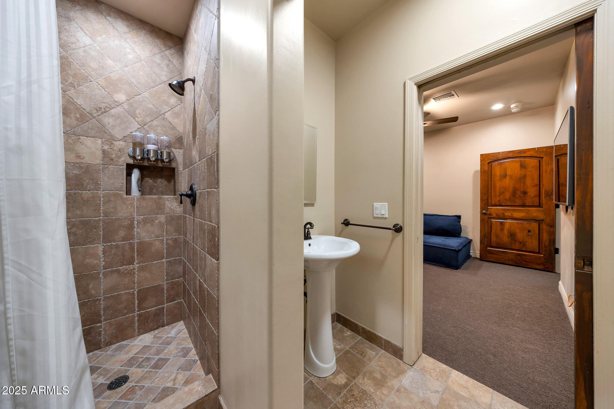 14598 E CORRINE Drive