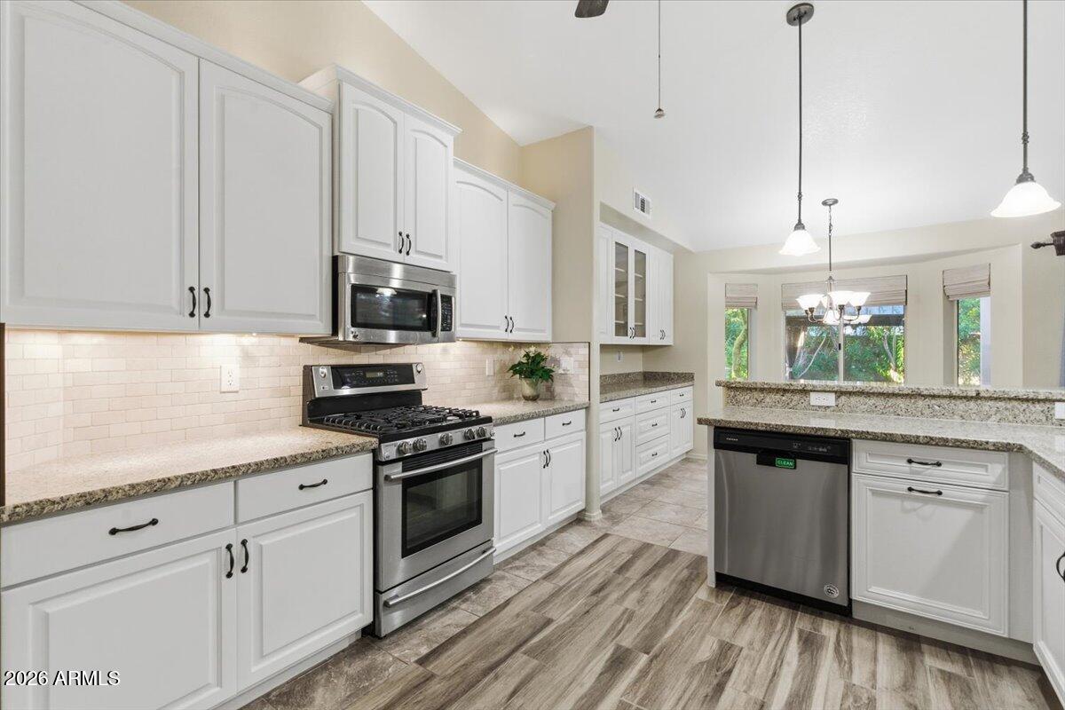 2240 E KENWOOD Street