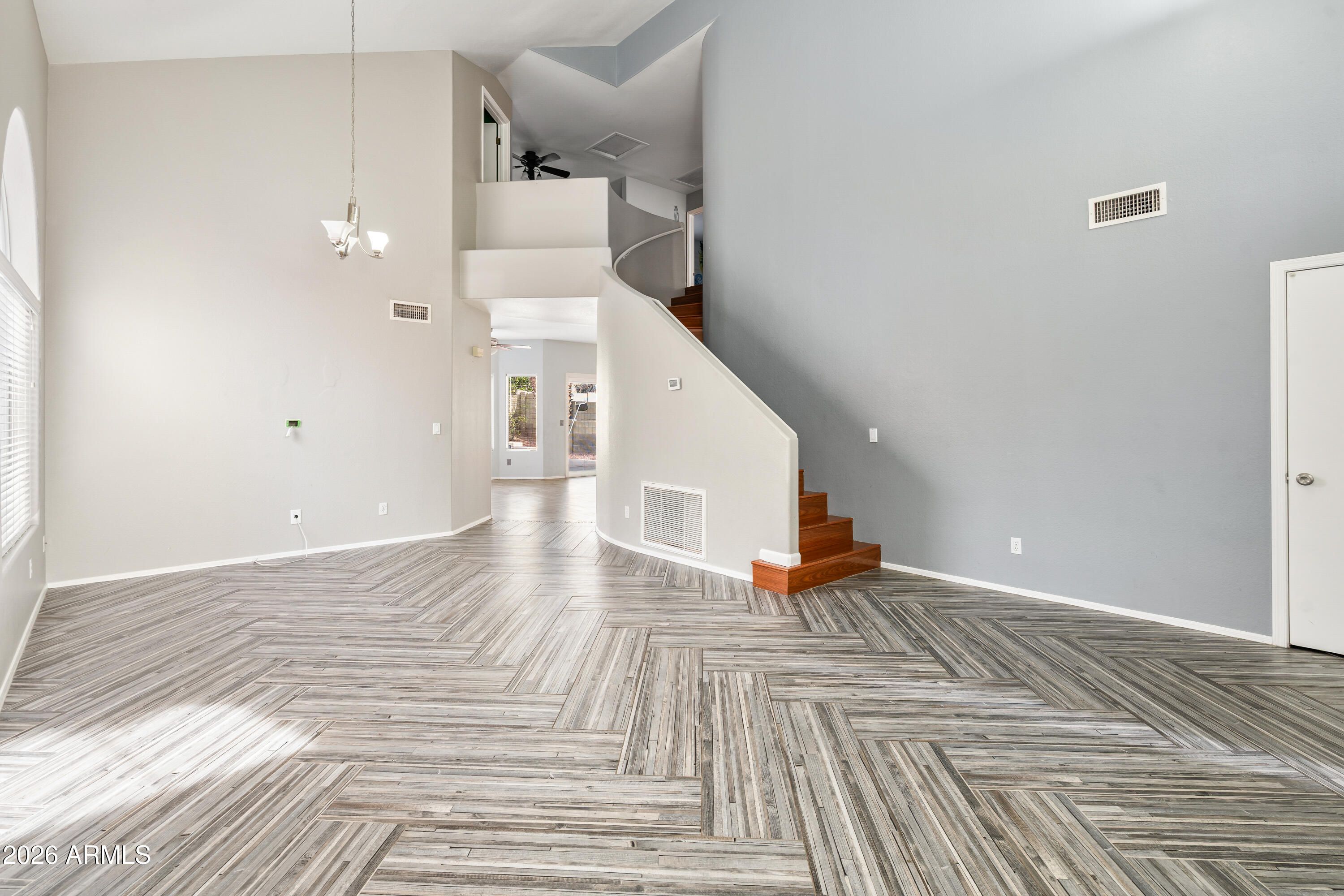 1304 E MURIEL Drive