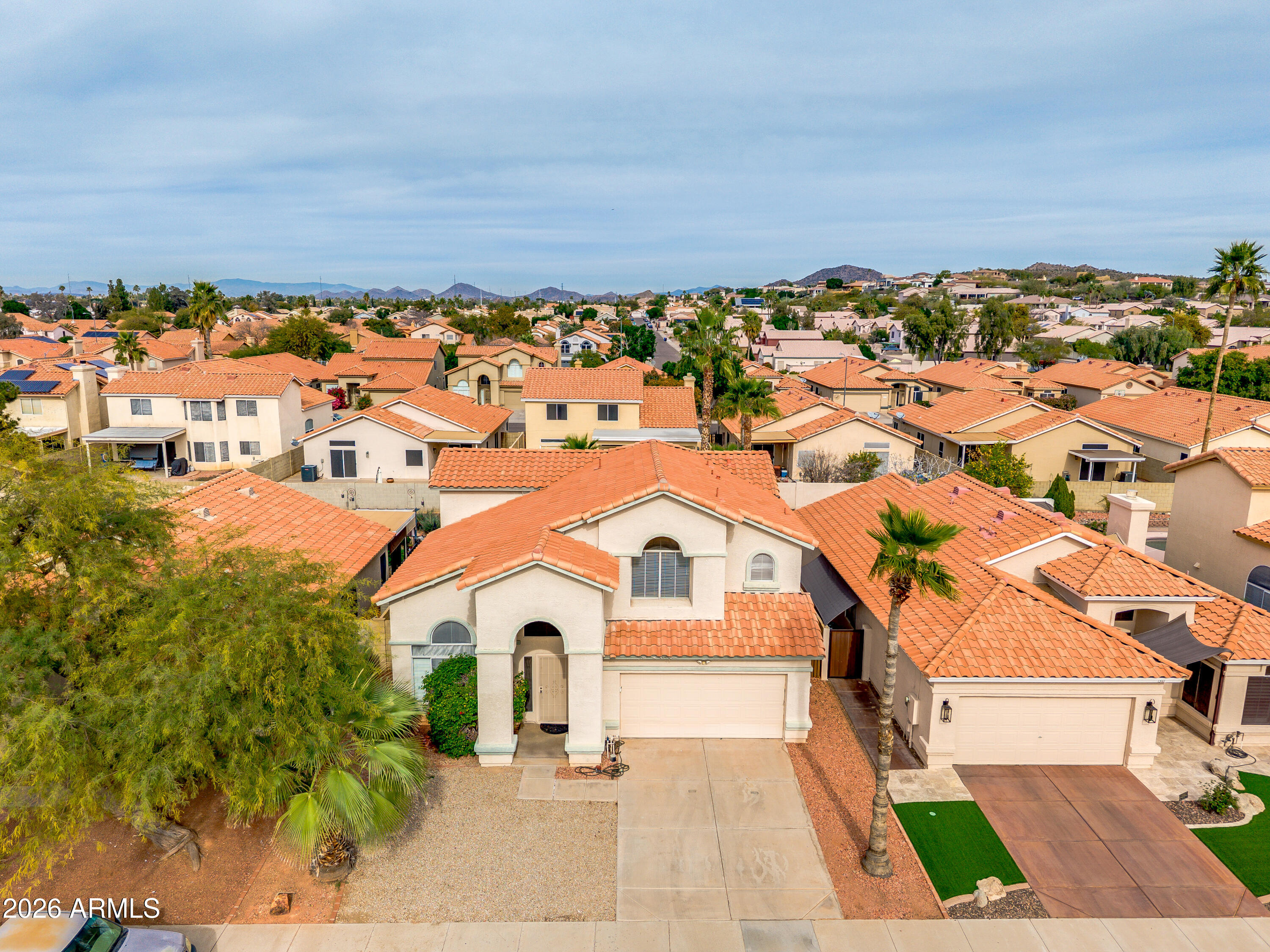 1304 E MURIEL Drive