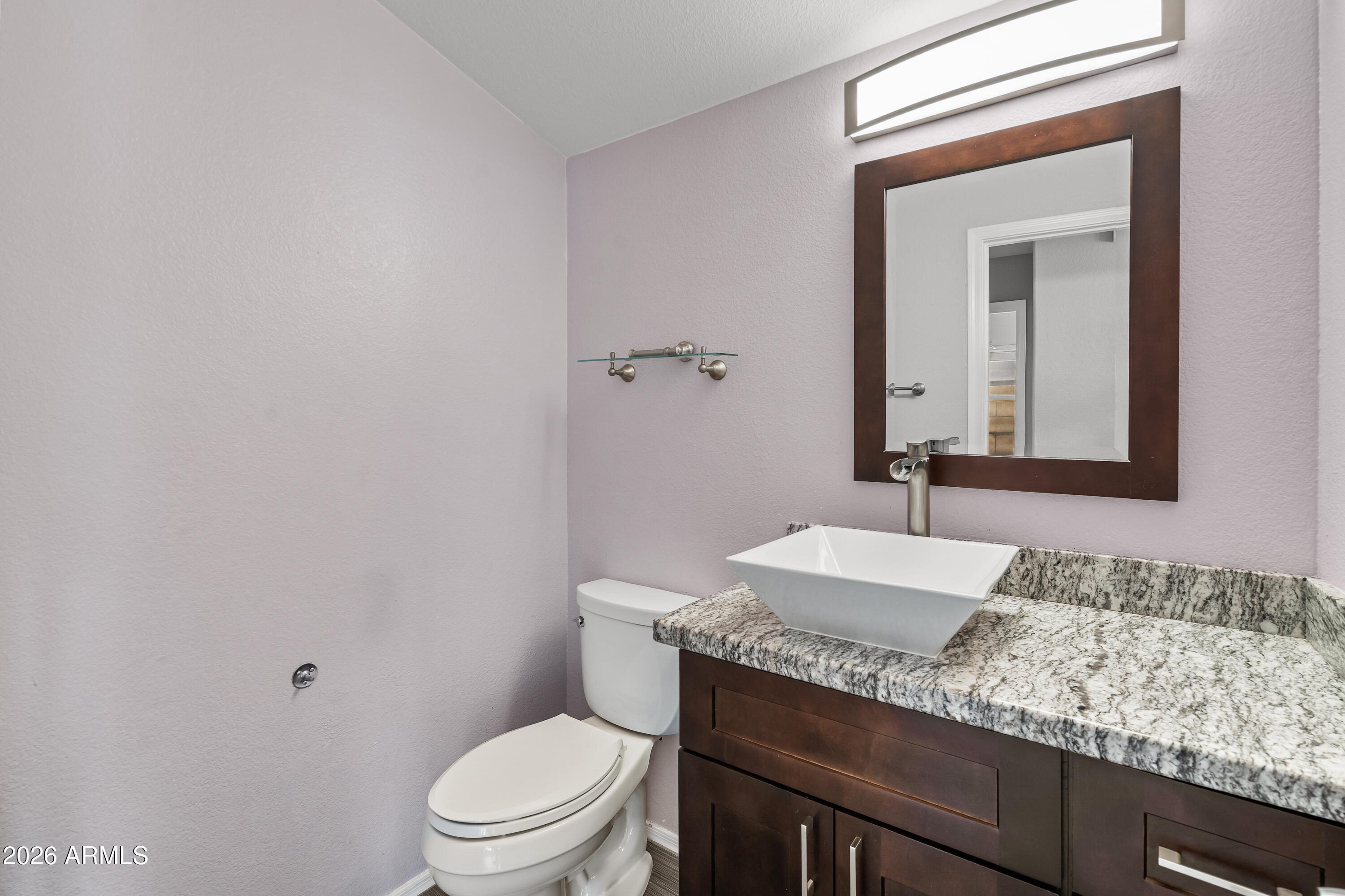 1304 E MURIEL Drive