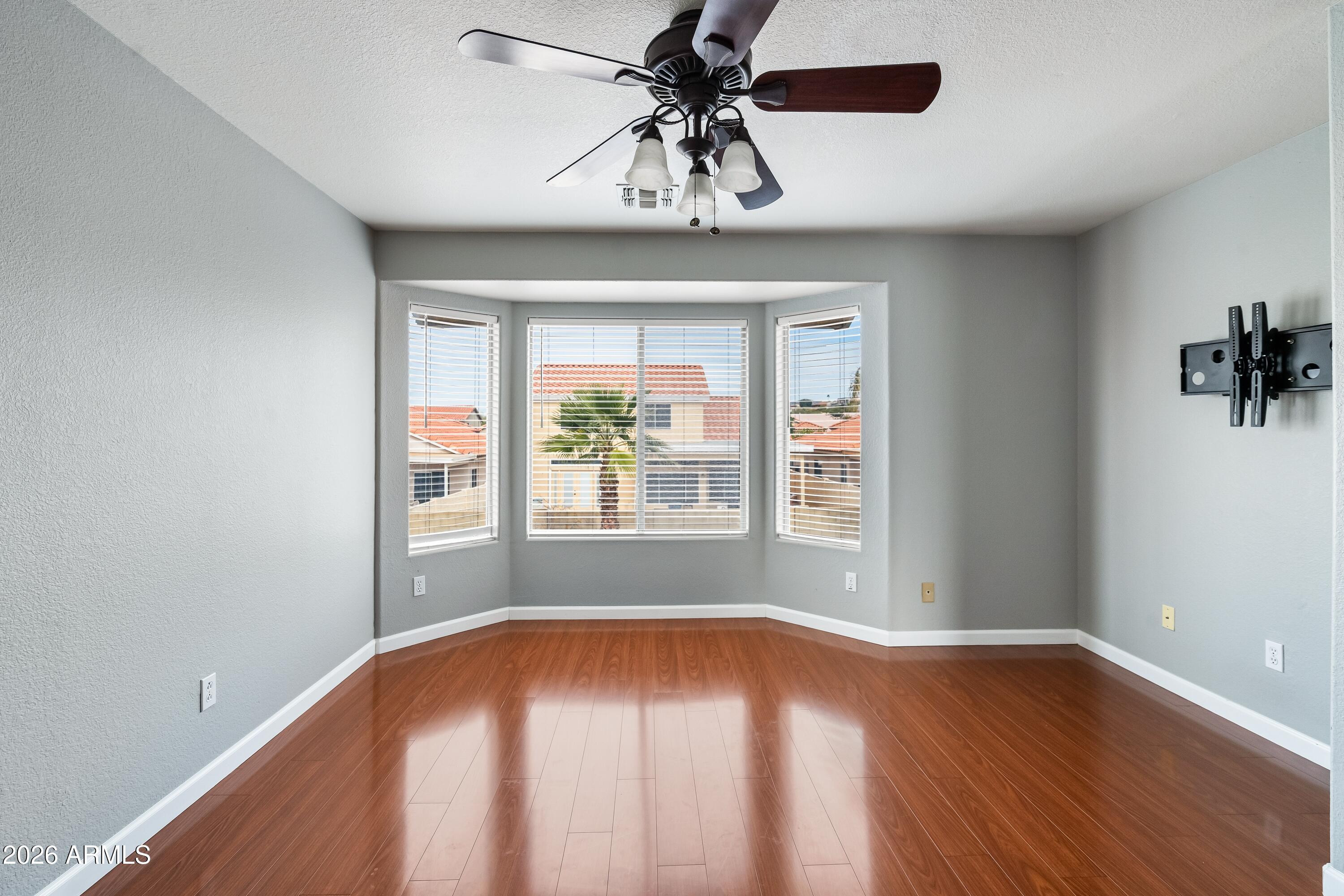 1304 E MURIEL Drive