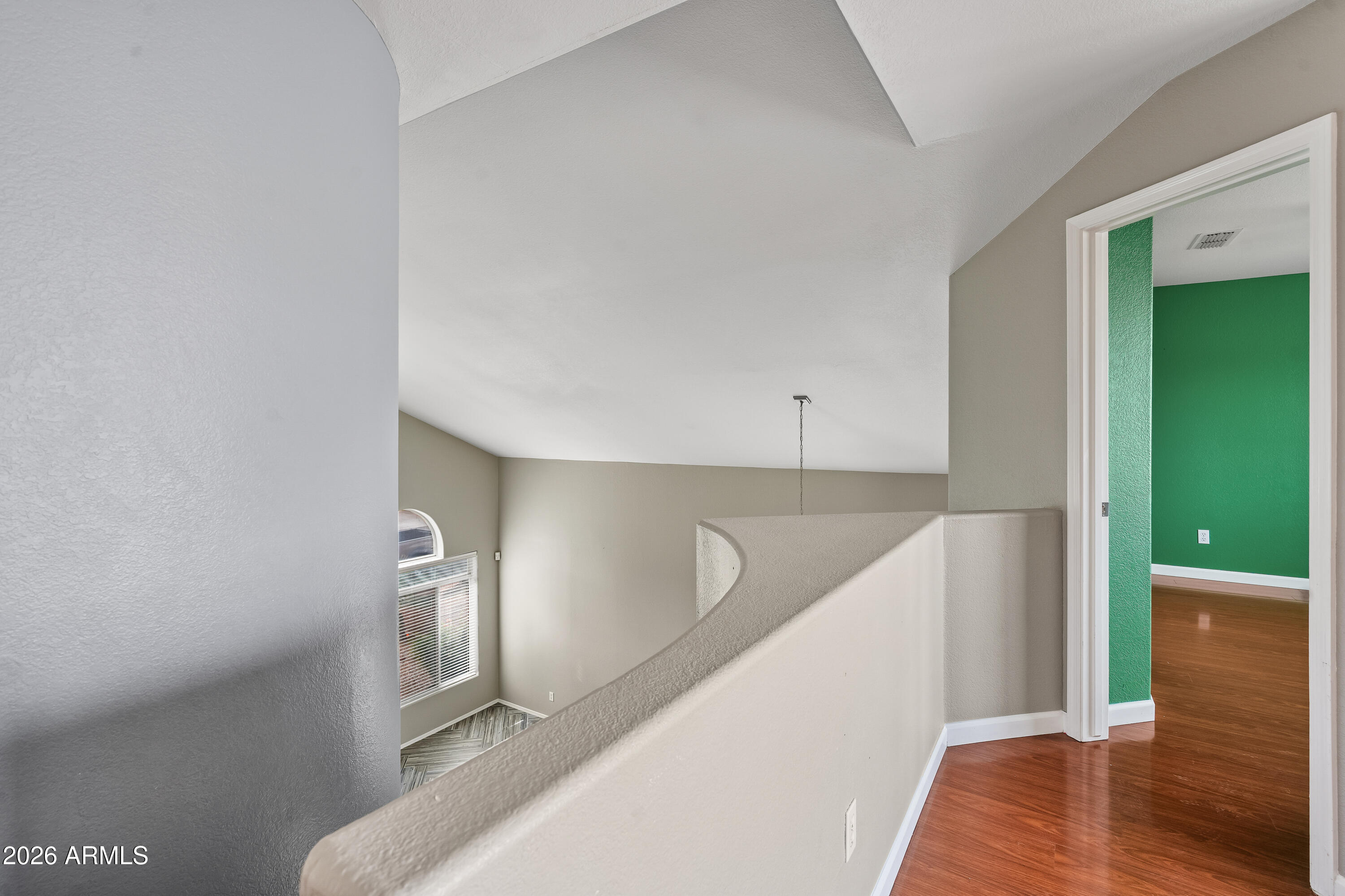 1304 E MURIEL Drive
