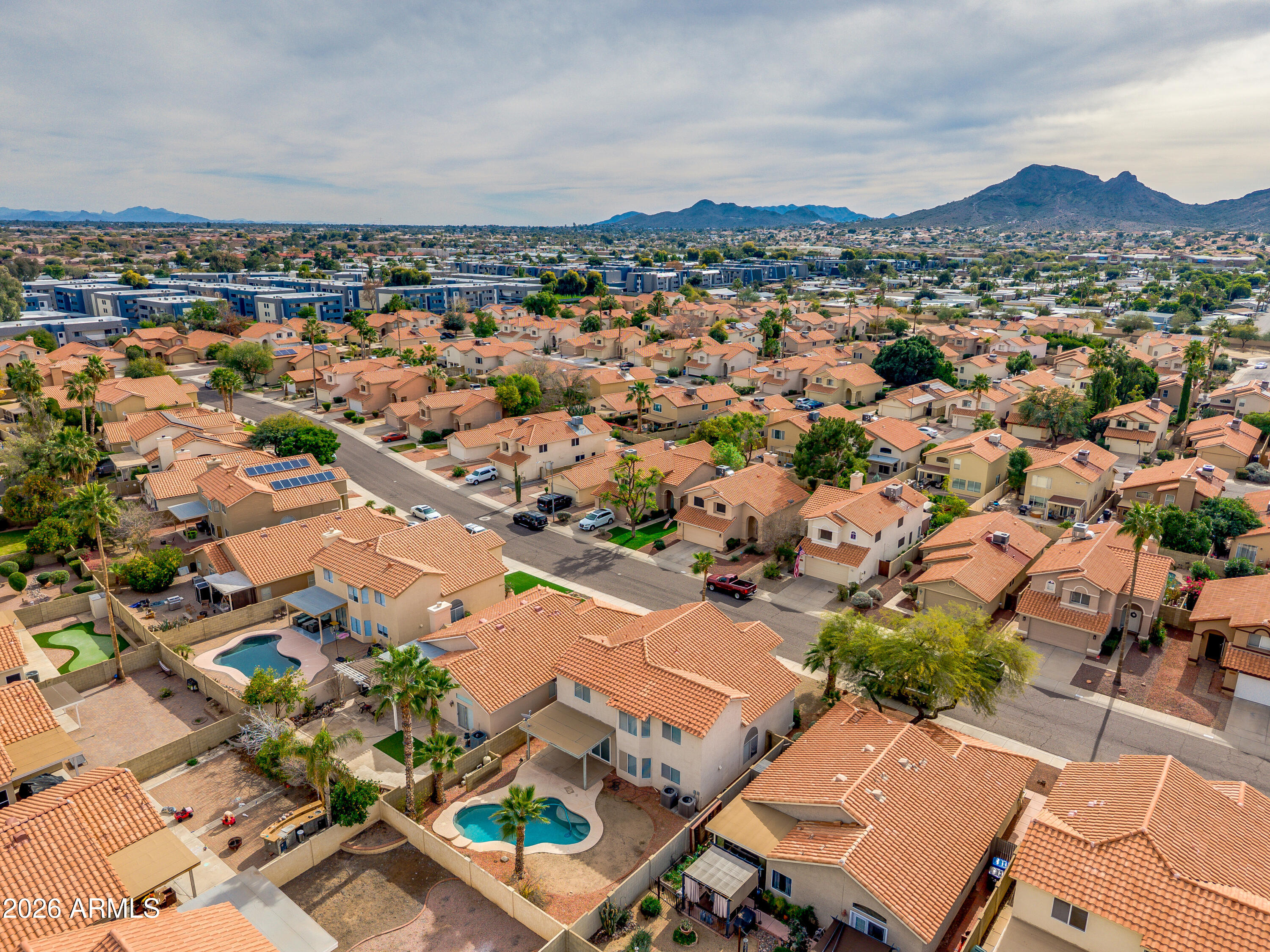 1304 E MURIEL Drive