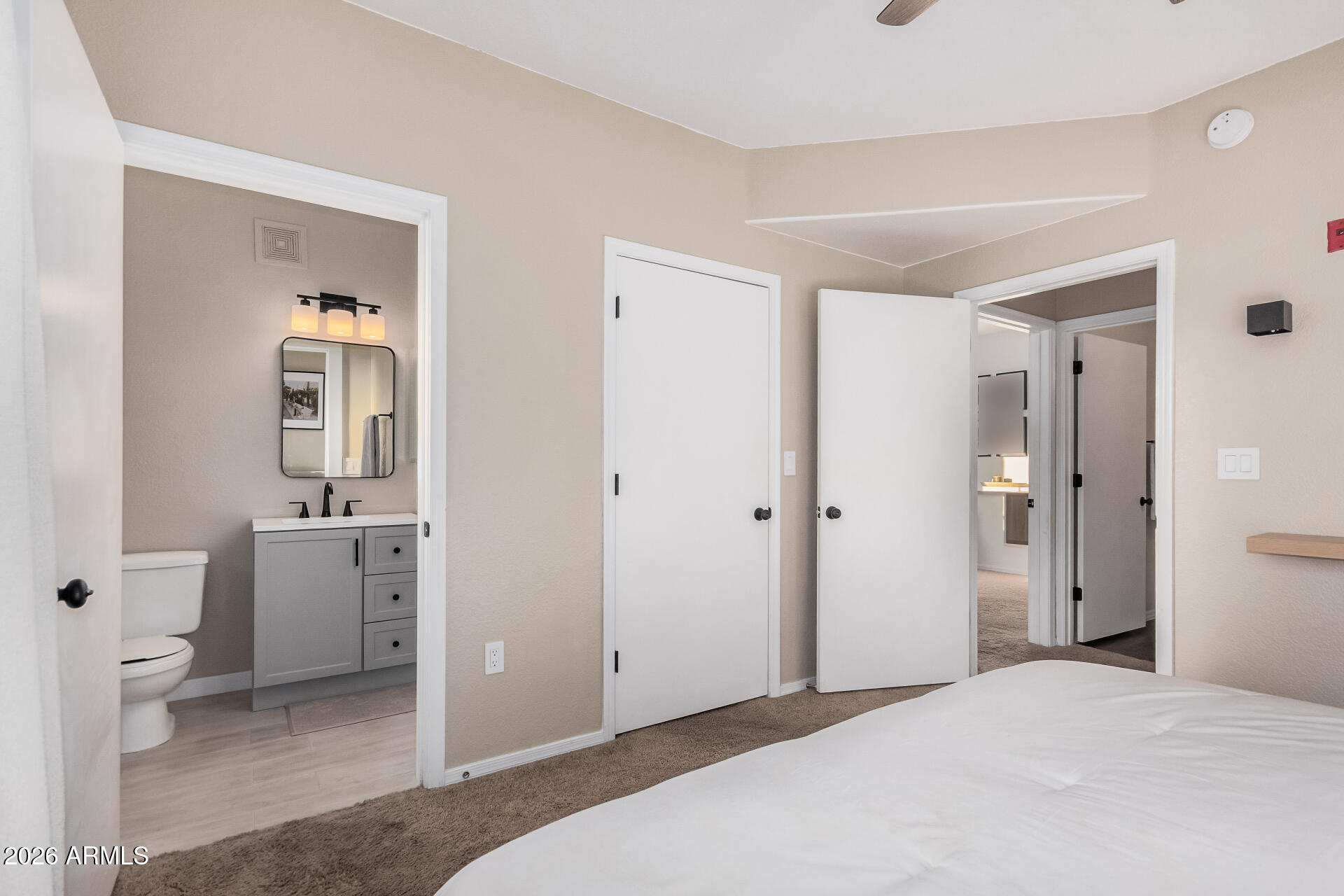 5302 E VAN BUREN Street 2024