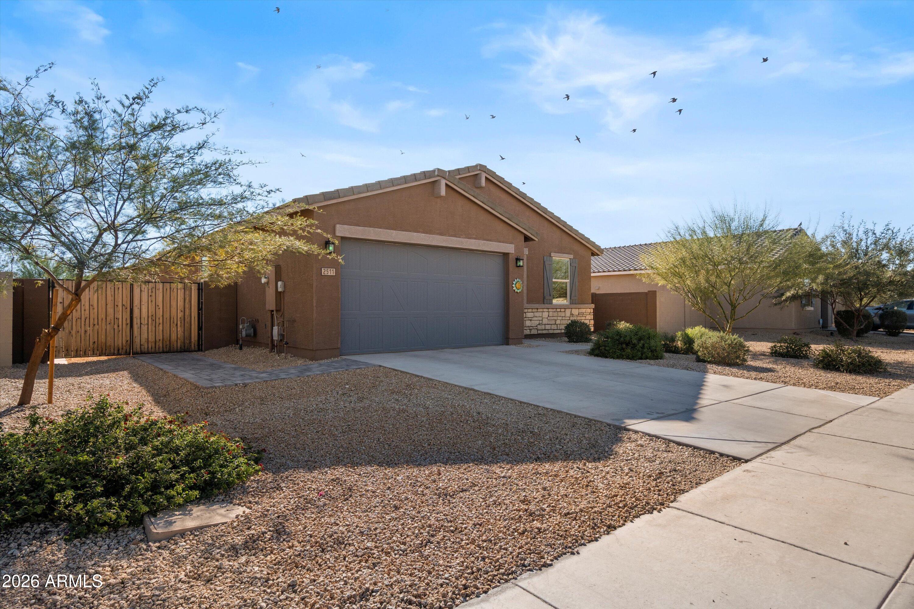 2511 E SAN MIGUEL Drive