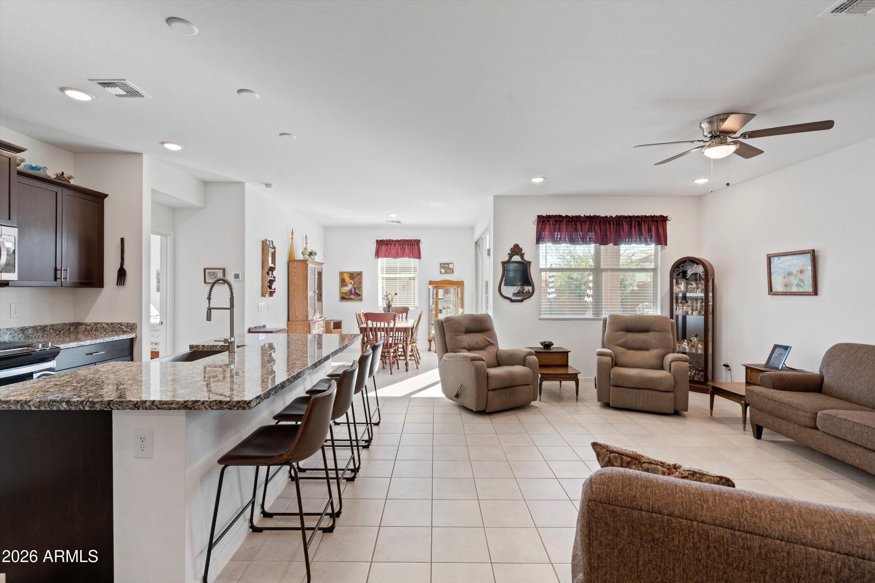 2511 E SAN MIGUEL Drive