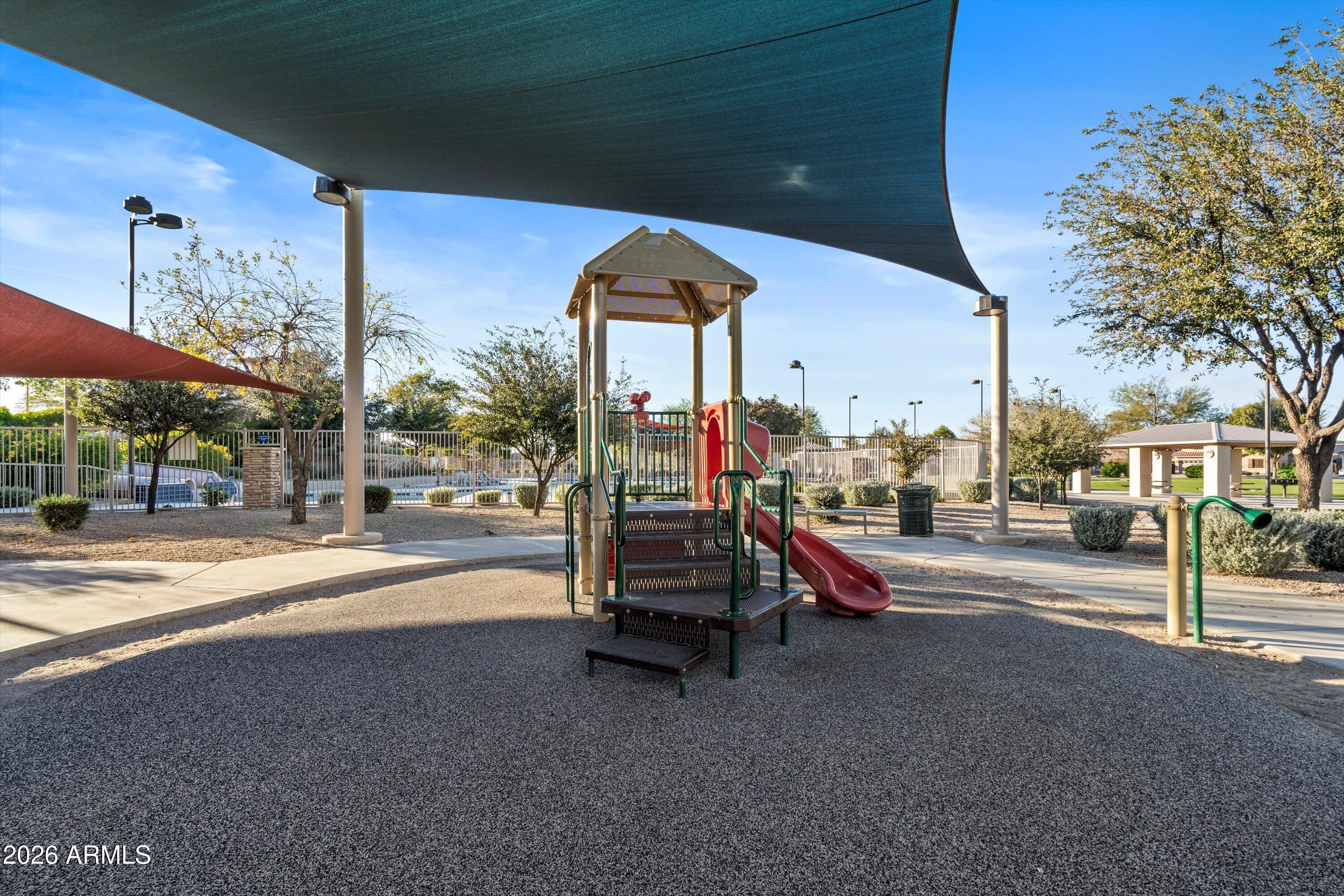 2511 E SAN MIGUEL Drive