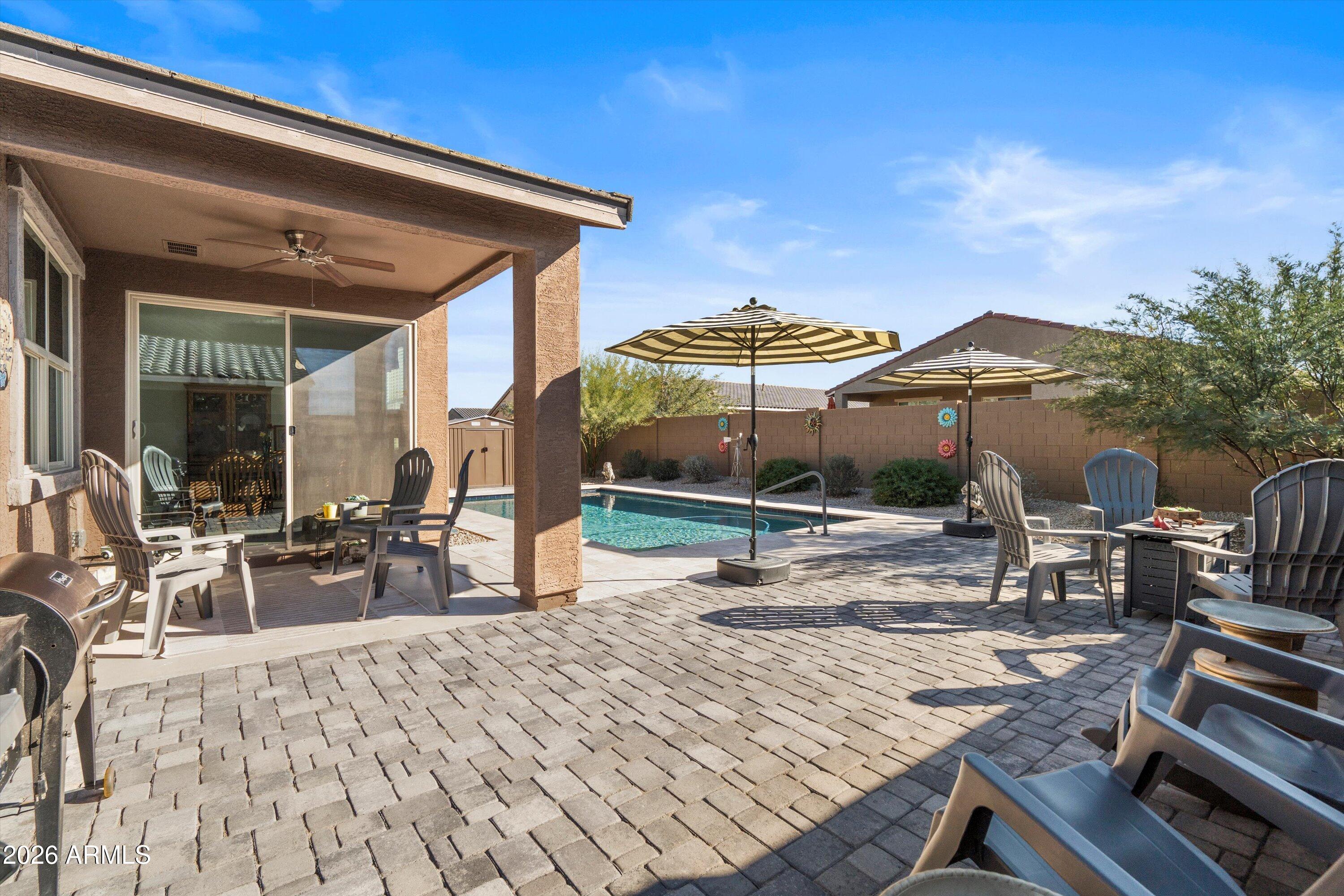 2511 E SAN MIGUEL Drive