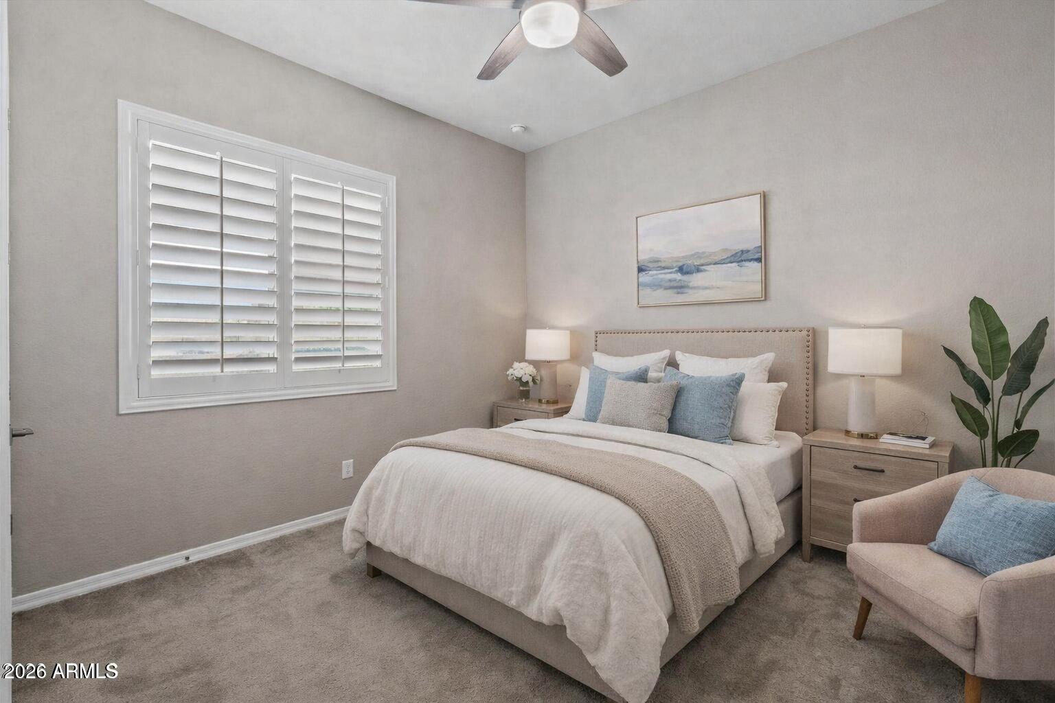 1073 E Holland Park Drive