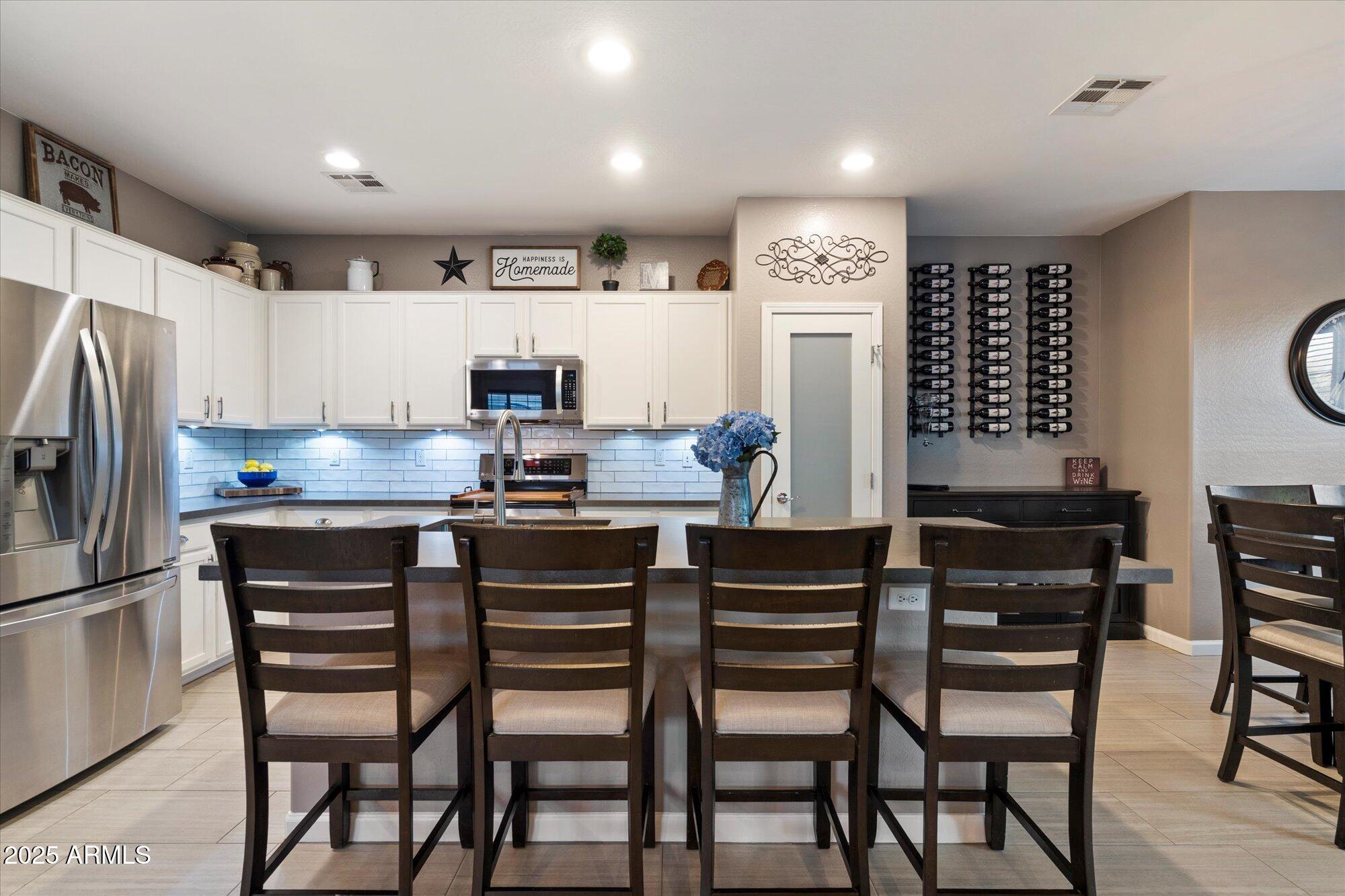 9226 W BUCKHORN Trail