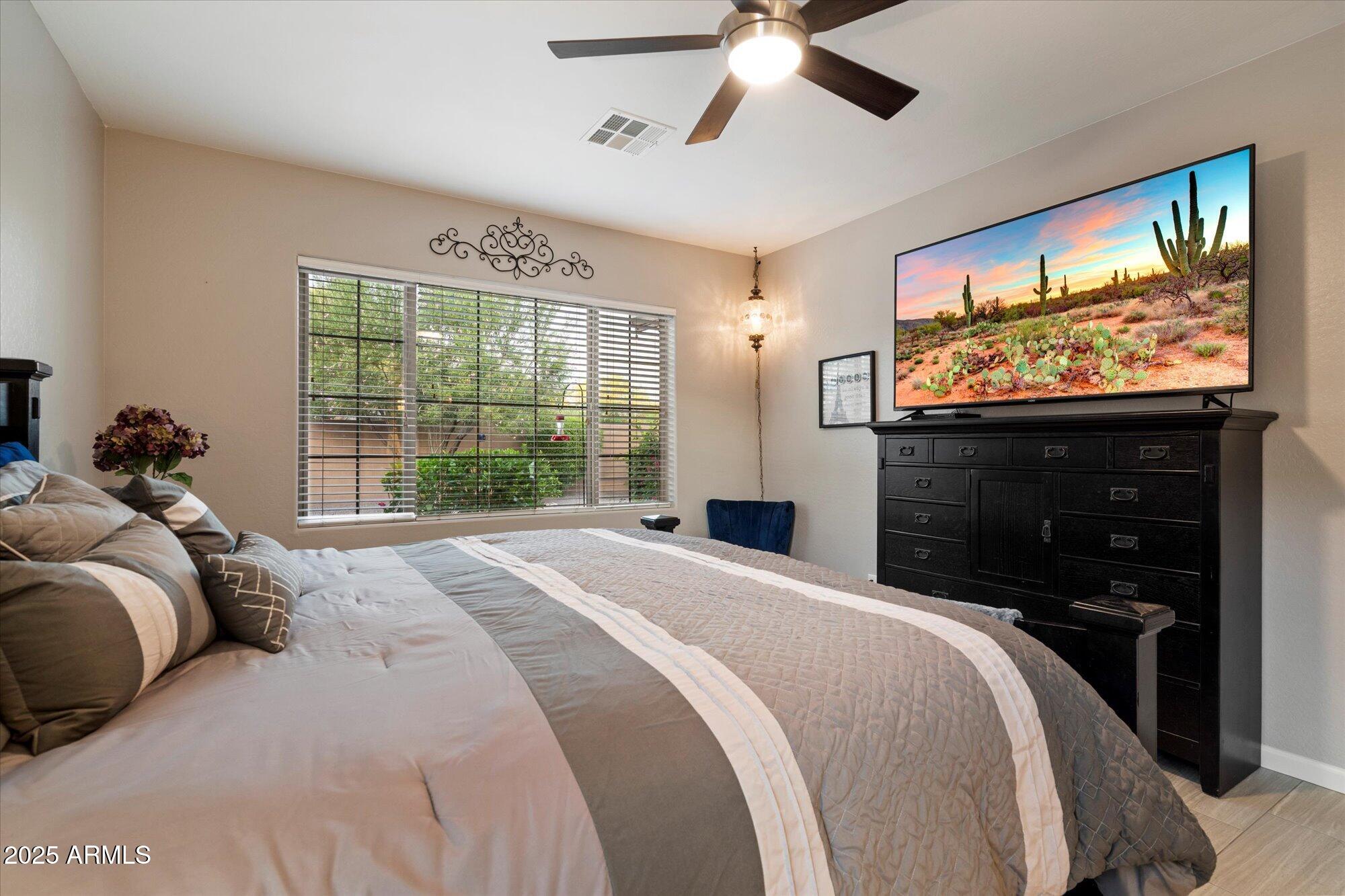 9226 W BUCKHORN Trail