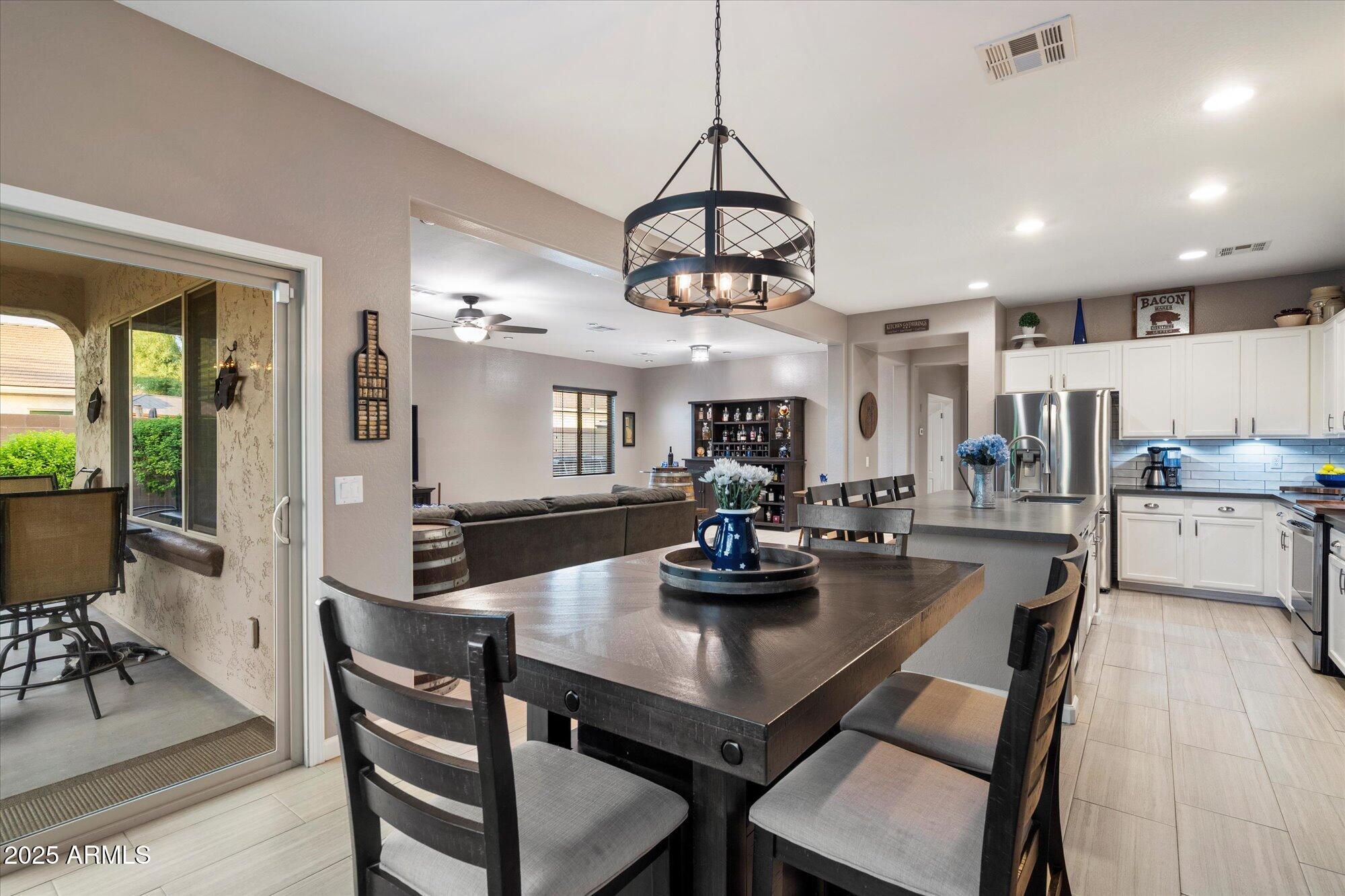 9226 W BUCKHORN Trail