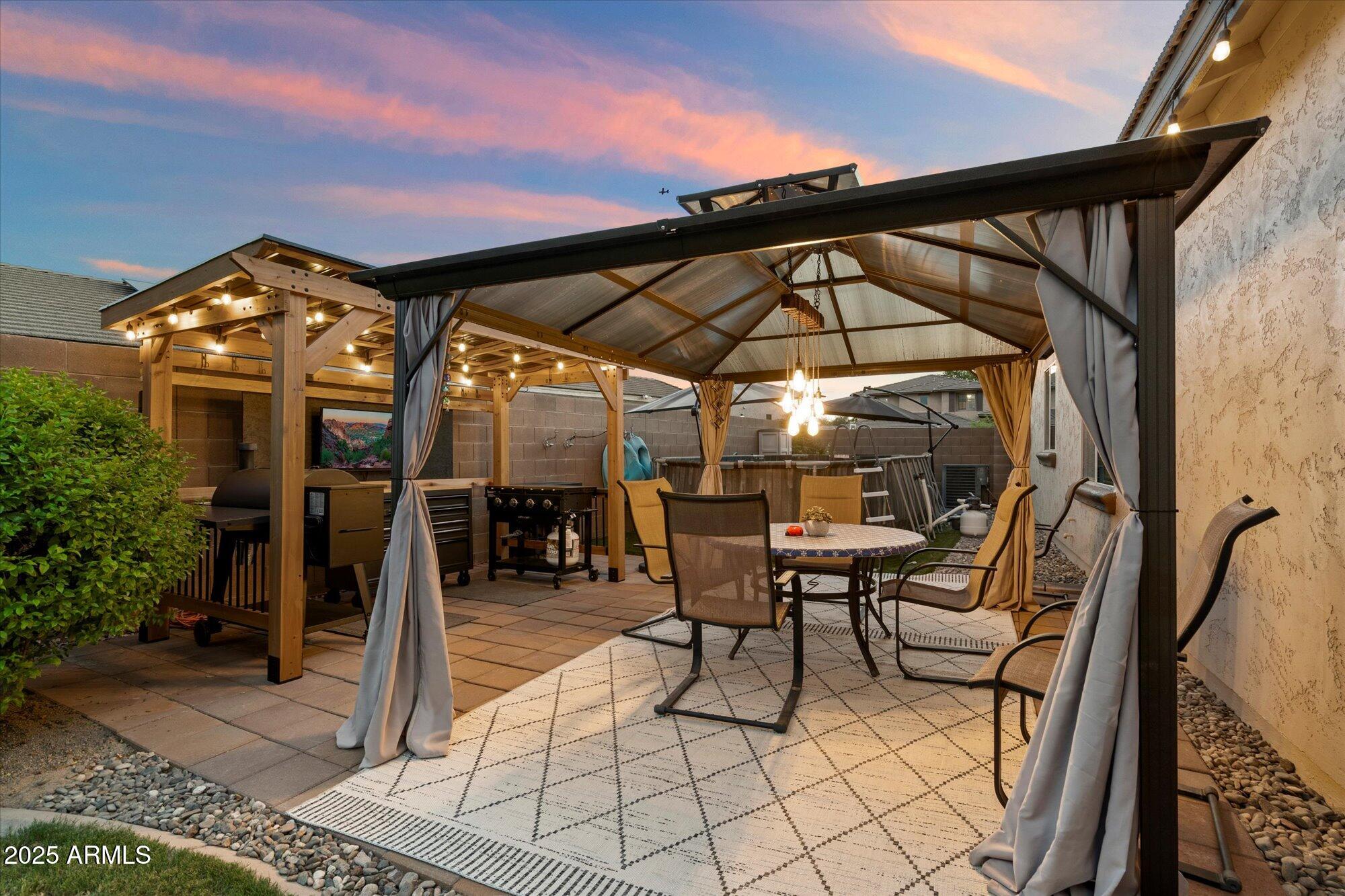 9226 W BUCKHORN Trail