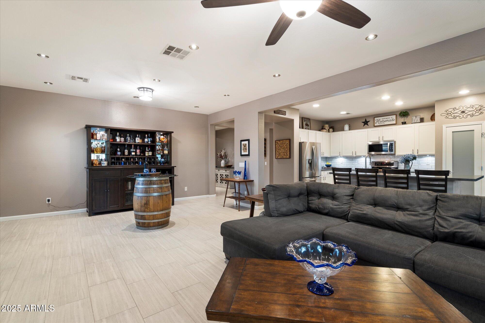 9226 W BUCKHORN Trail