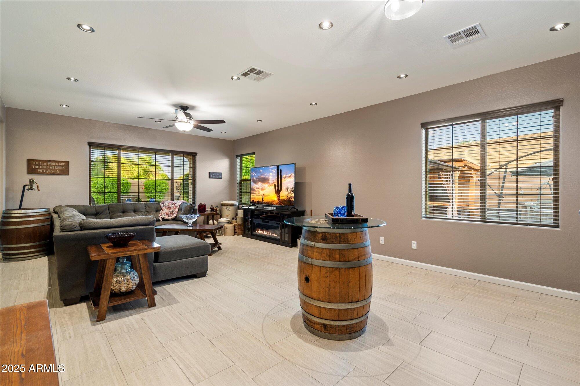 9226 W BUCKHORN Trail