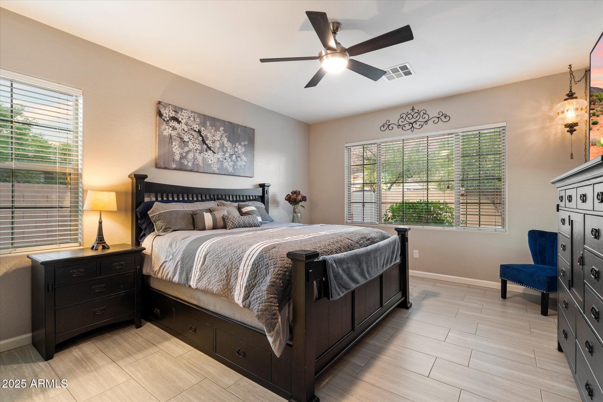 9226 W BUCKHORN Trail