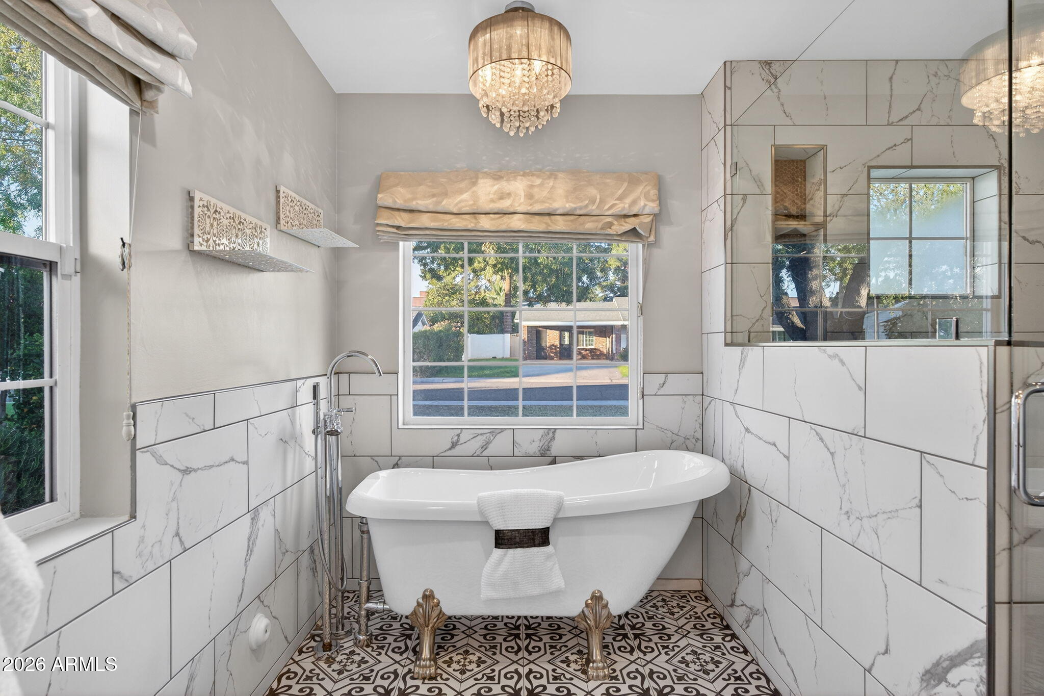 3335 E MARIPOSA Street