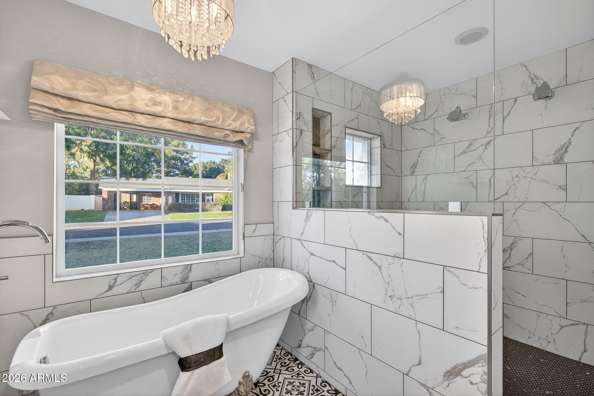 3335 E MARIPOSA Street