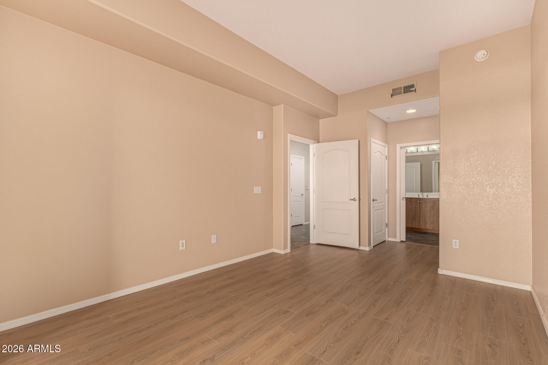 11640 N TATUM Boulevard 1077