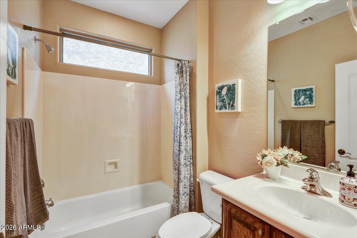 12612 W FETLOCK Trail