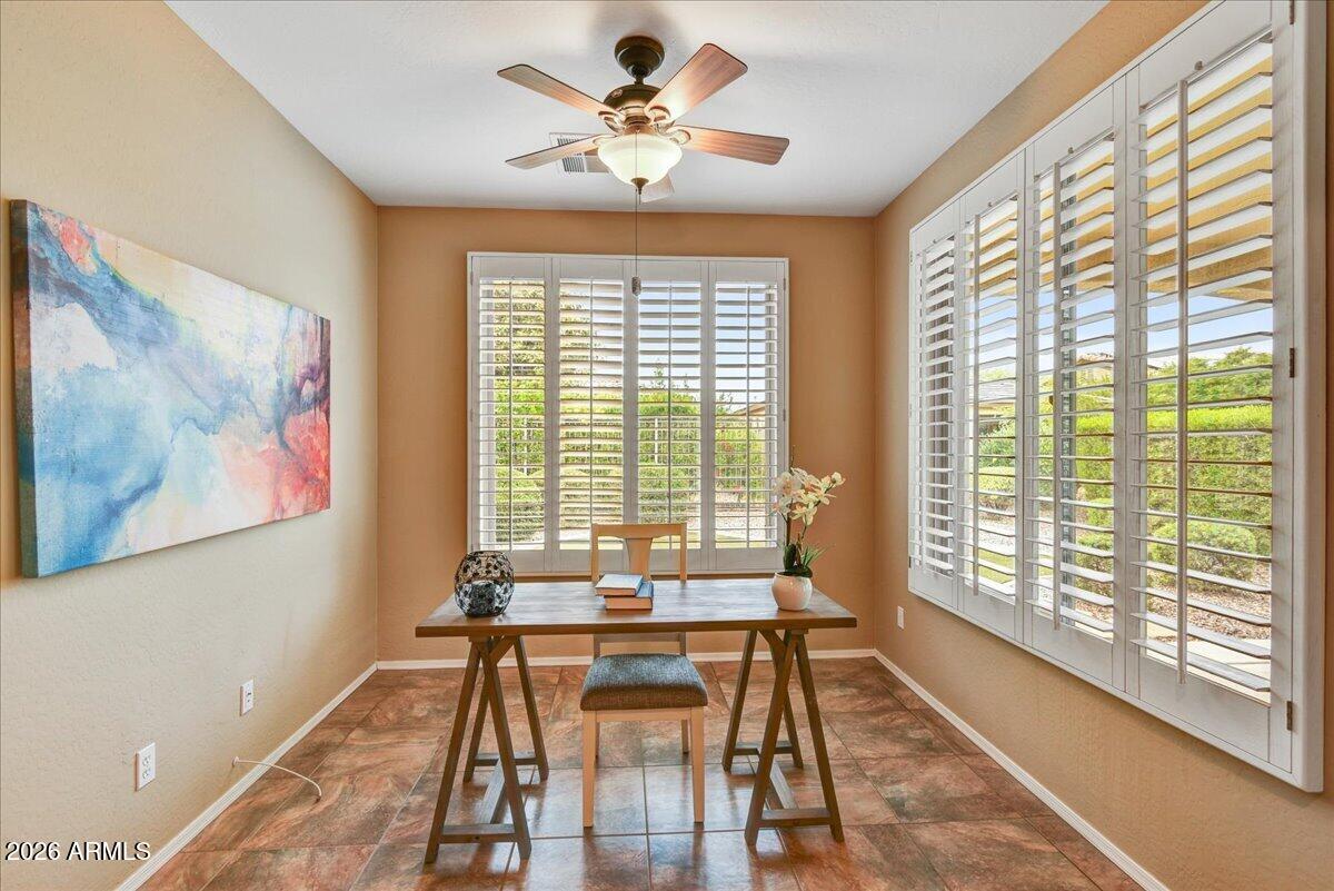 12612 W FETLOCK Trail