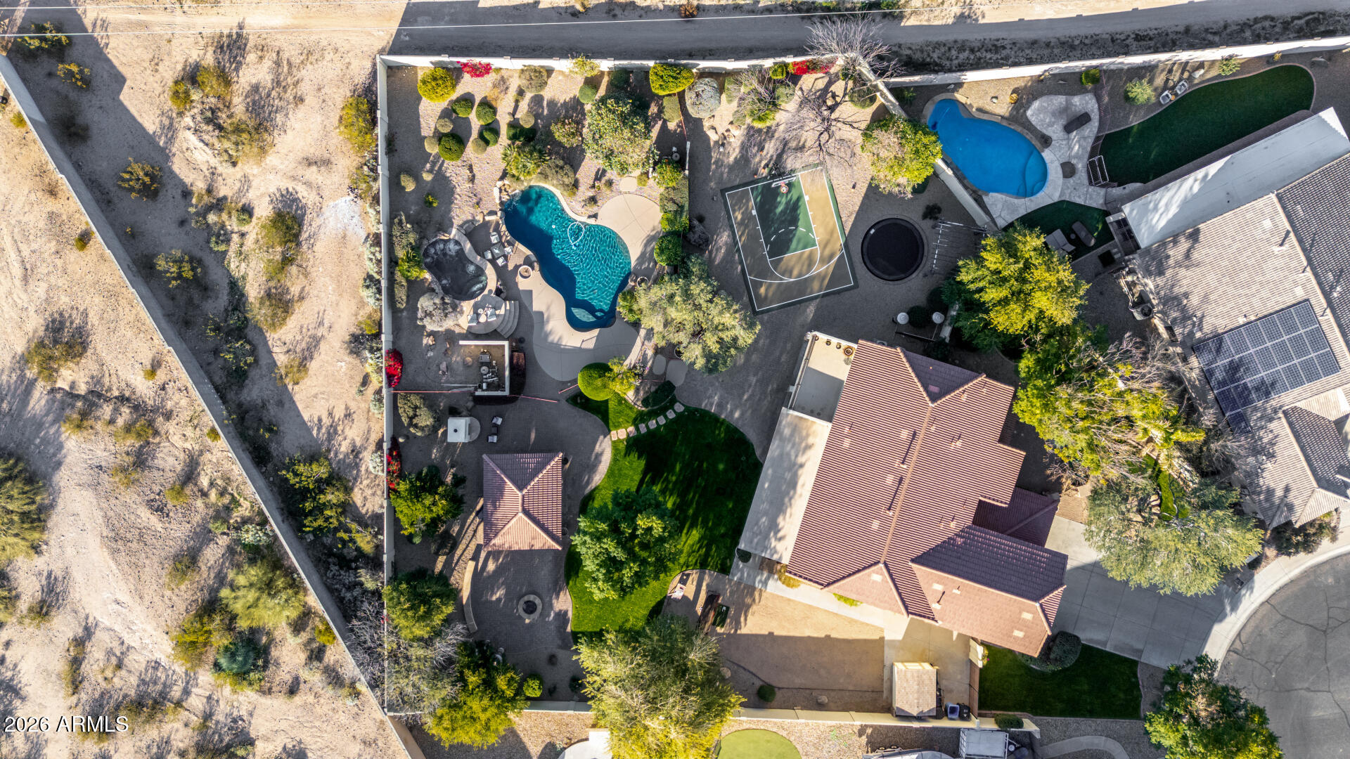 6042 W RUNNING DEER Trail