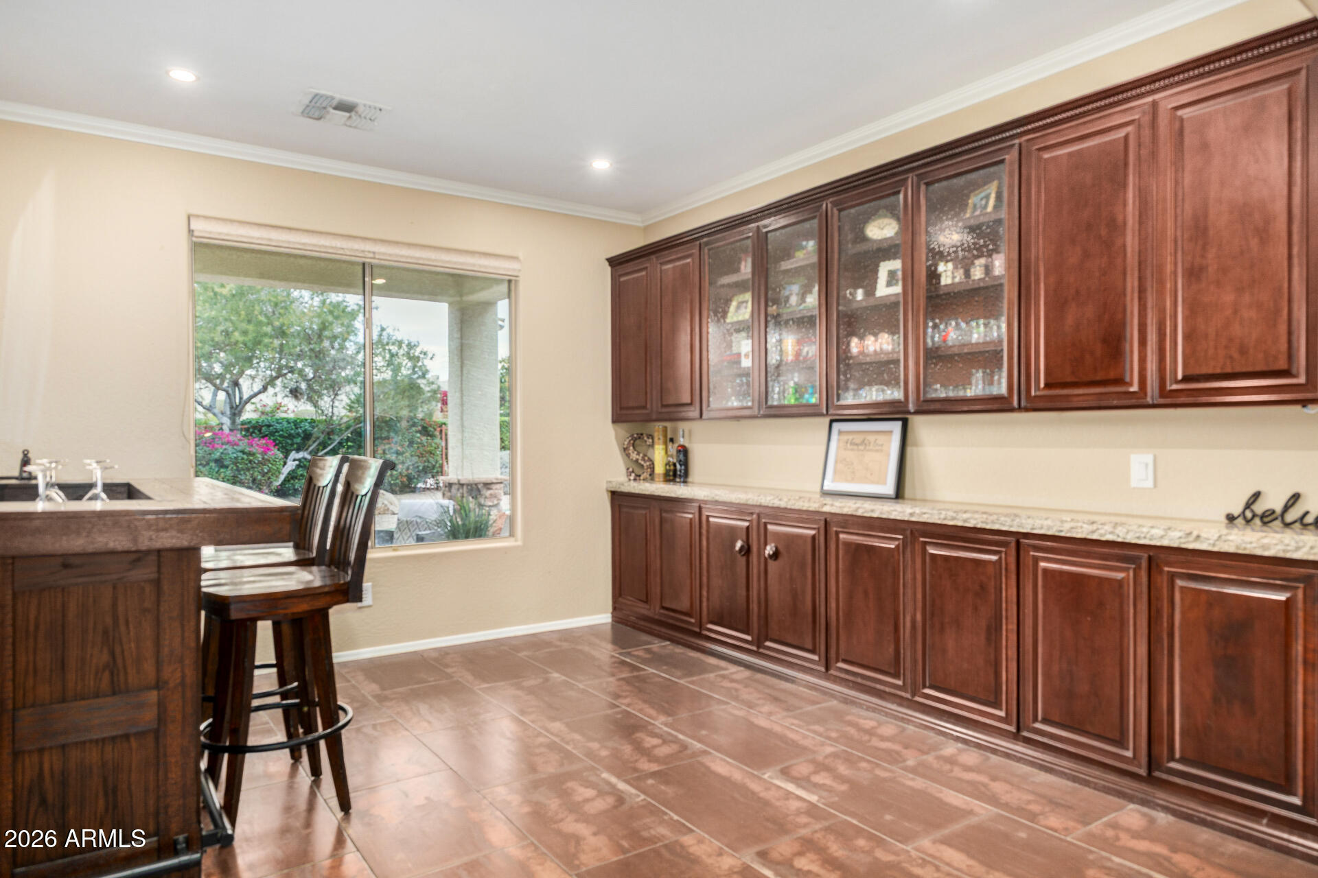 6042 W RUNNING DEER Trail