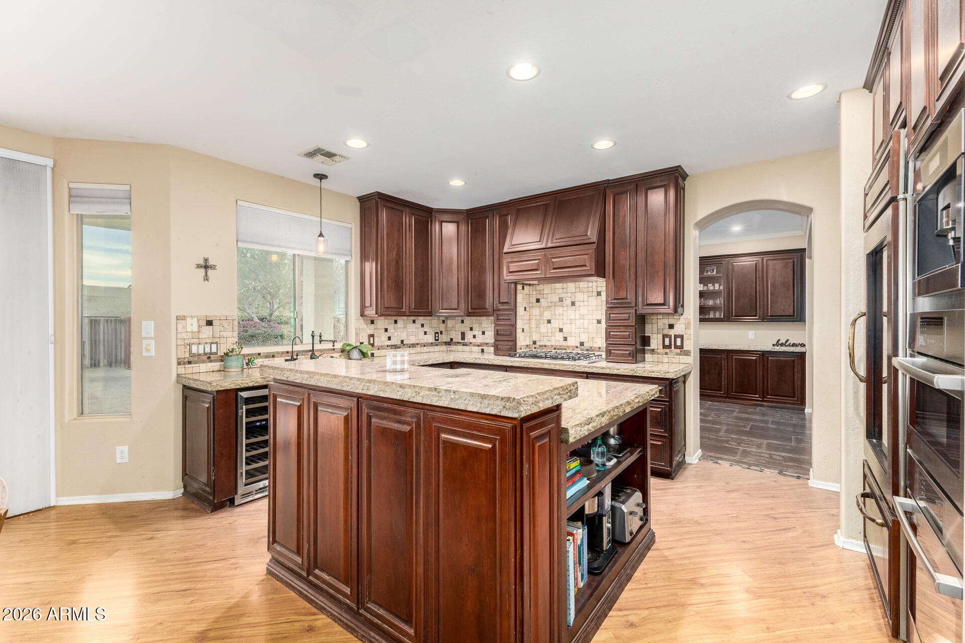 6042 W RUNNING DEER Trail