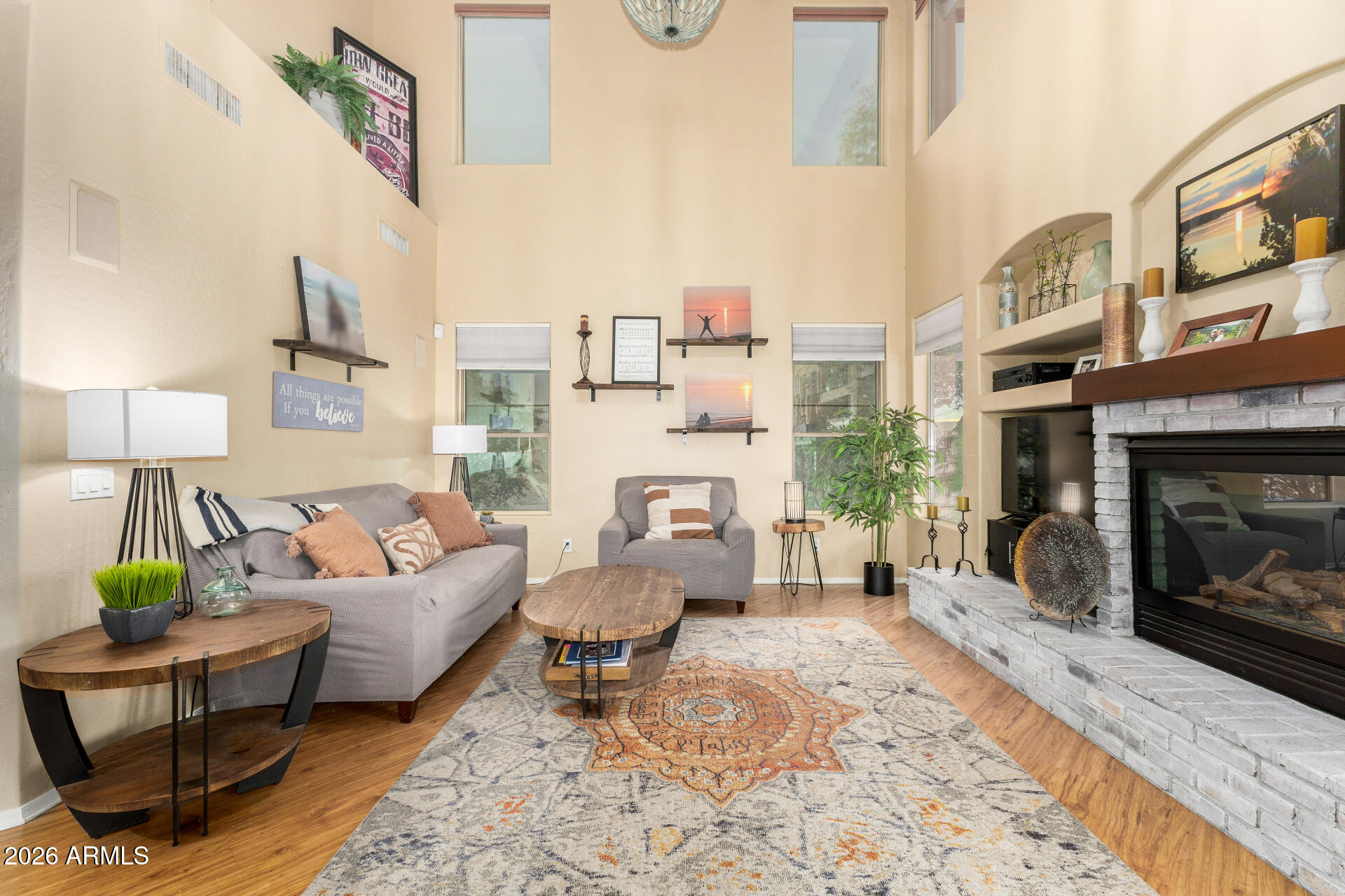 6042 W RUNNING DEER Trail