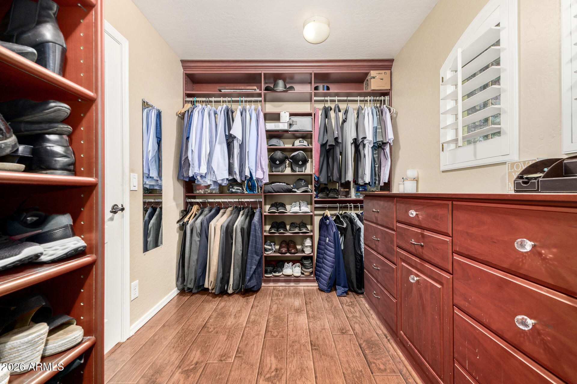 6042 W RUNNING DEER Trail