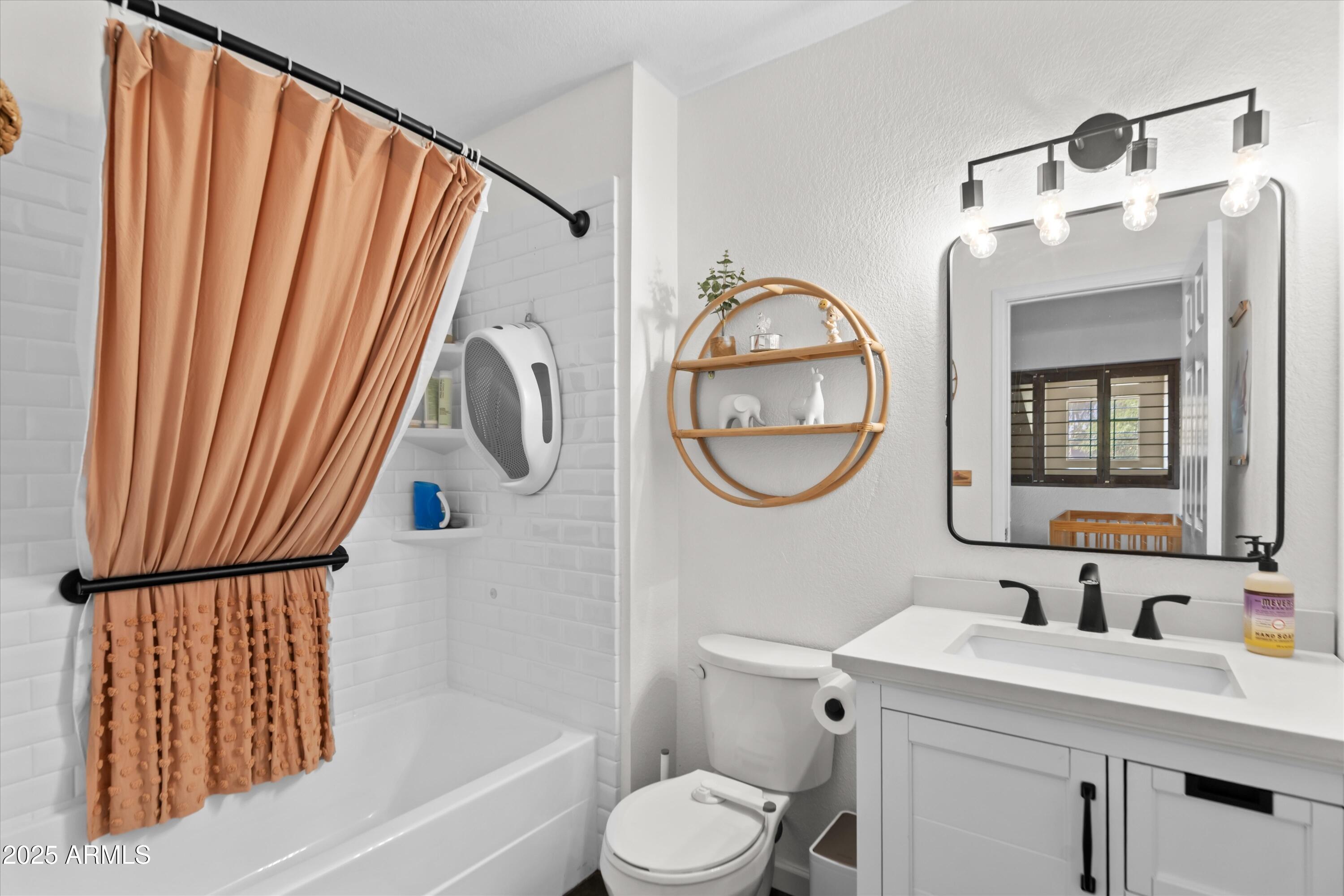 2333 E SOUTHERN Avenue 2067