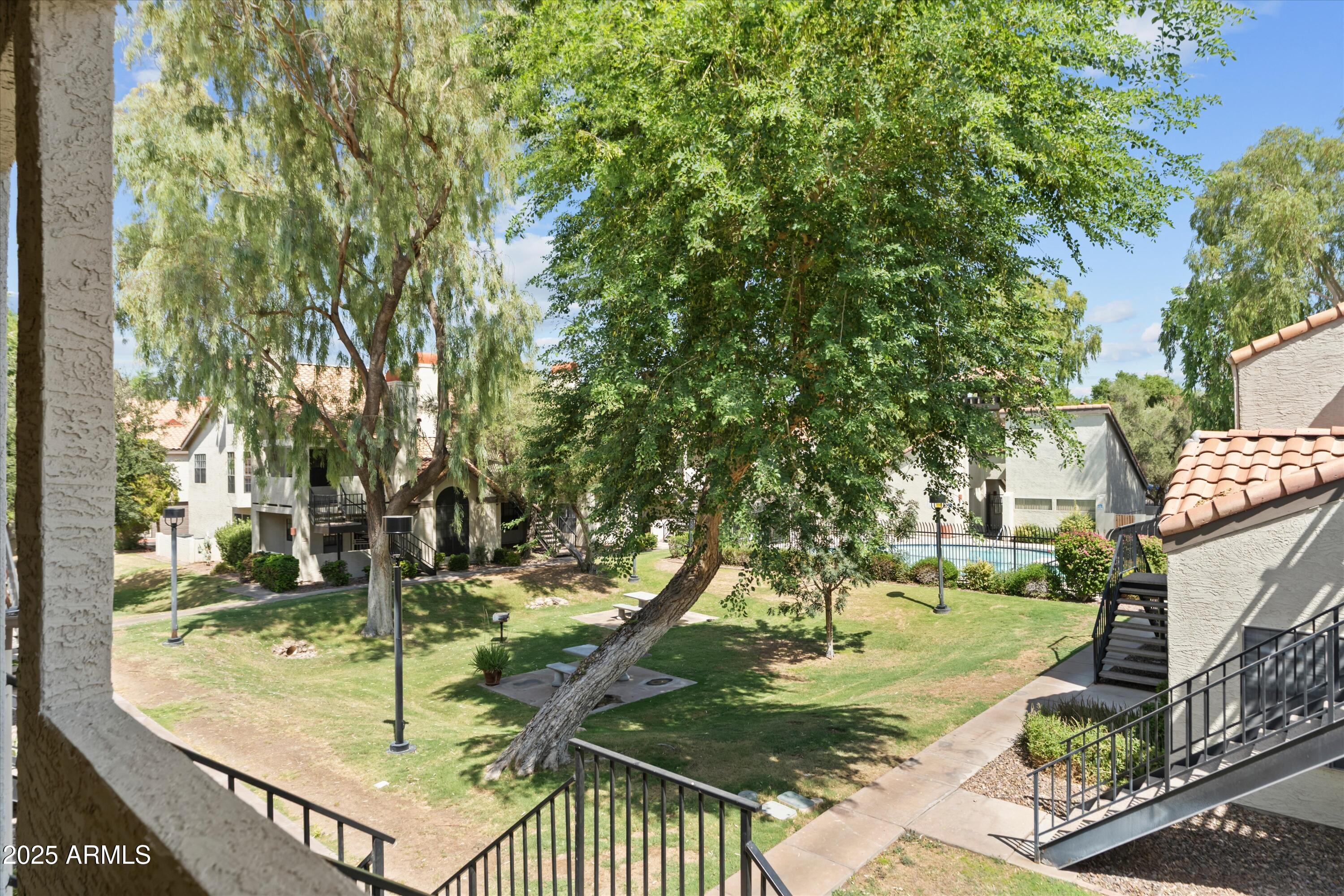 2333 E SOUTHERN Avenue 2067