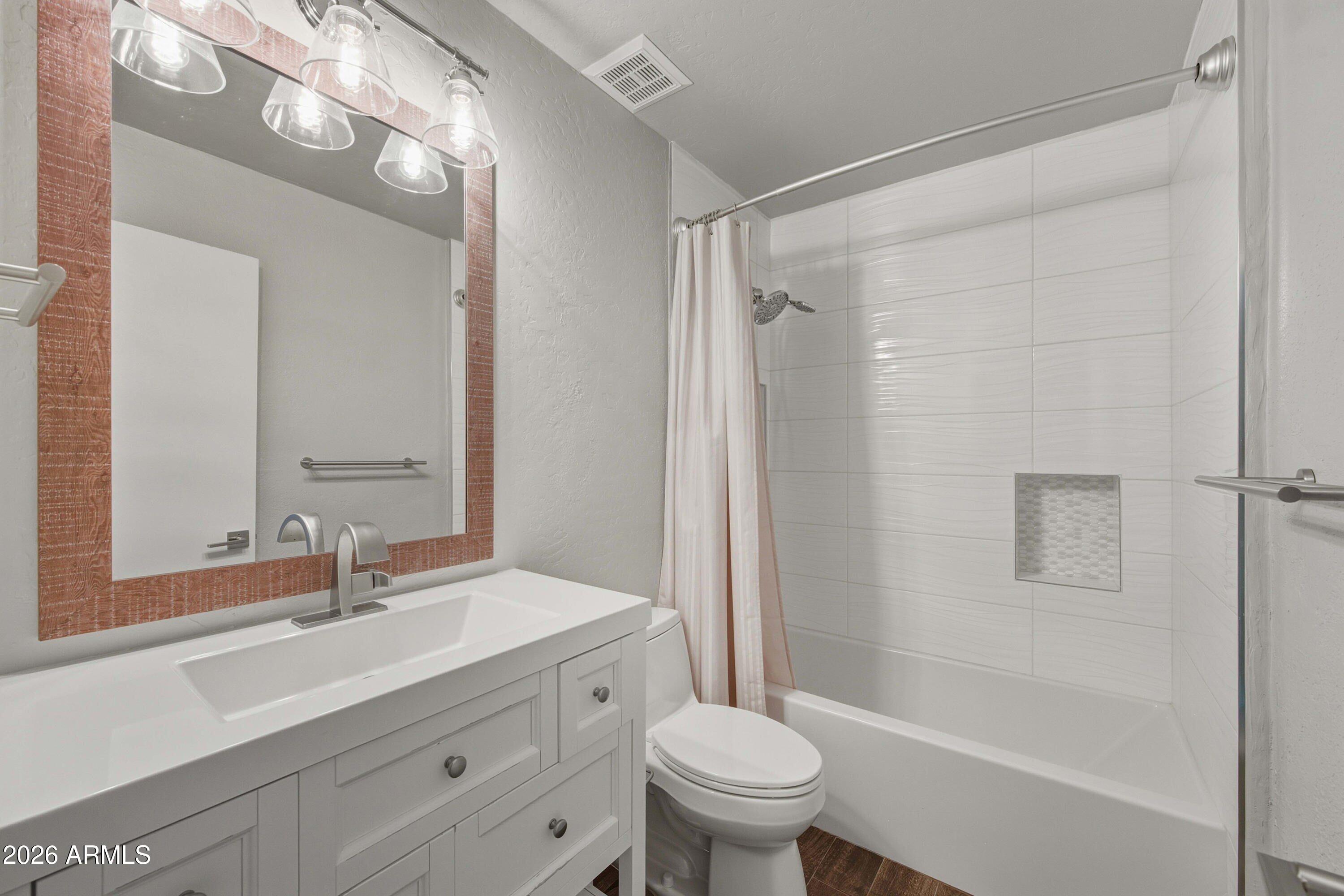 17024 E CALLE DEL SOL