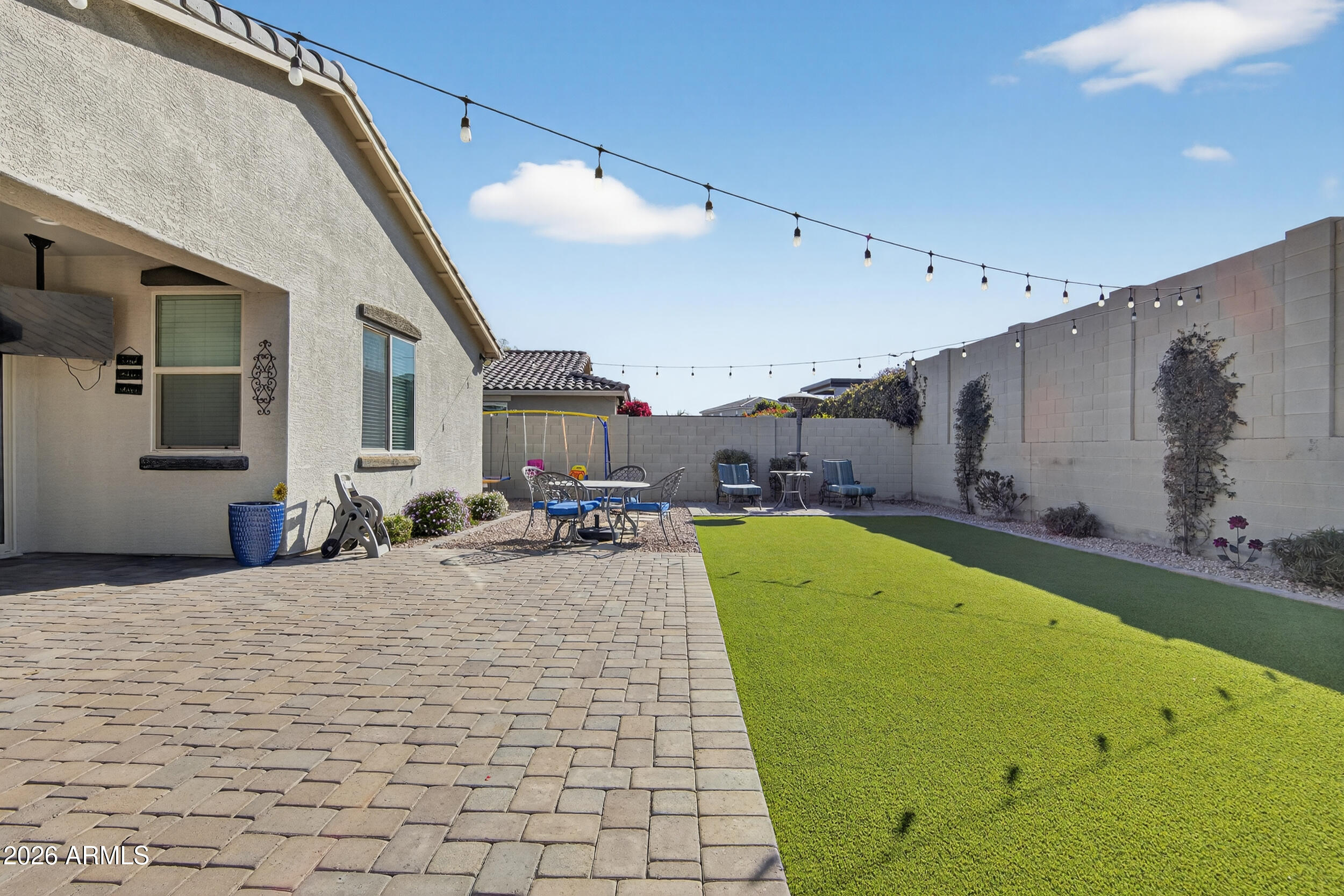2173 W GARLAND Drive