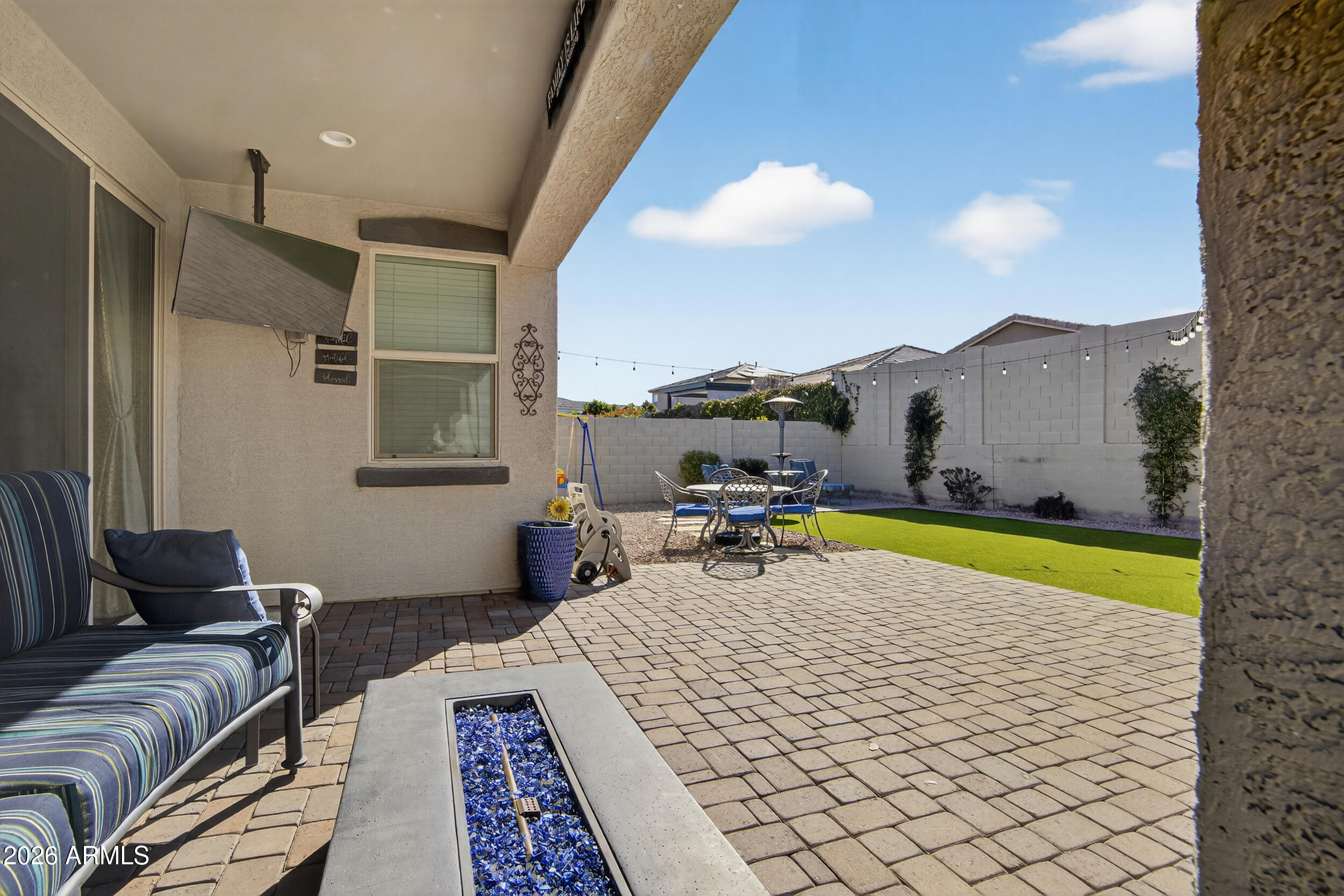 2173 W GARLAND Drive