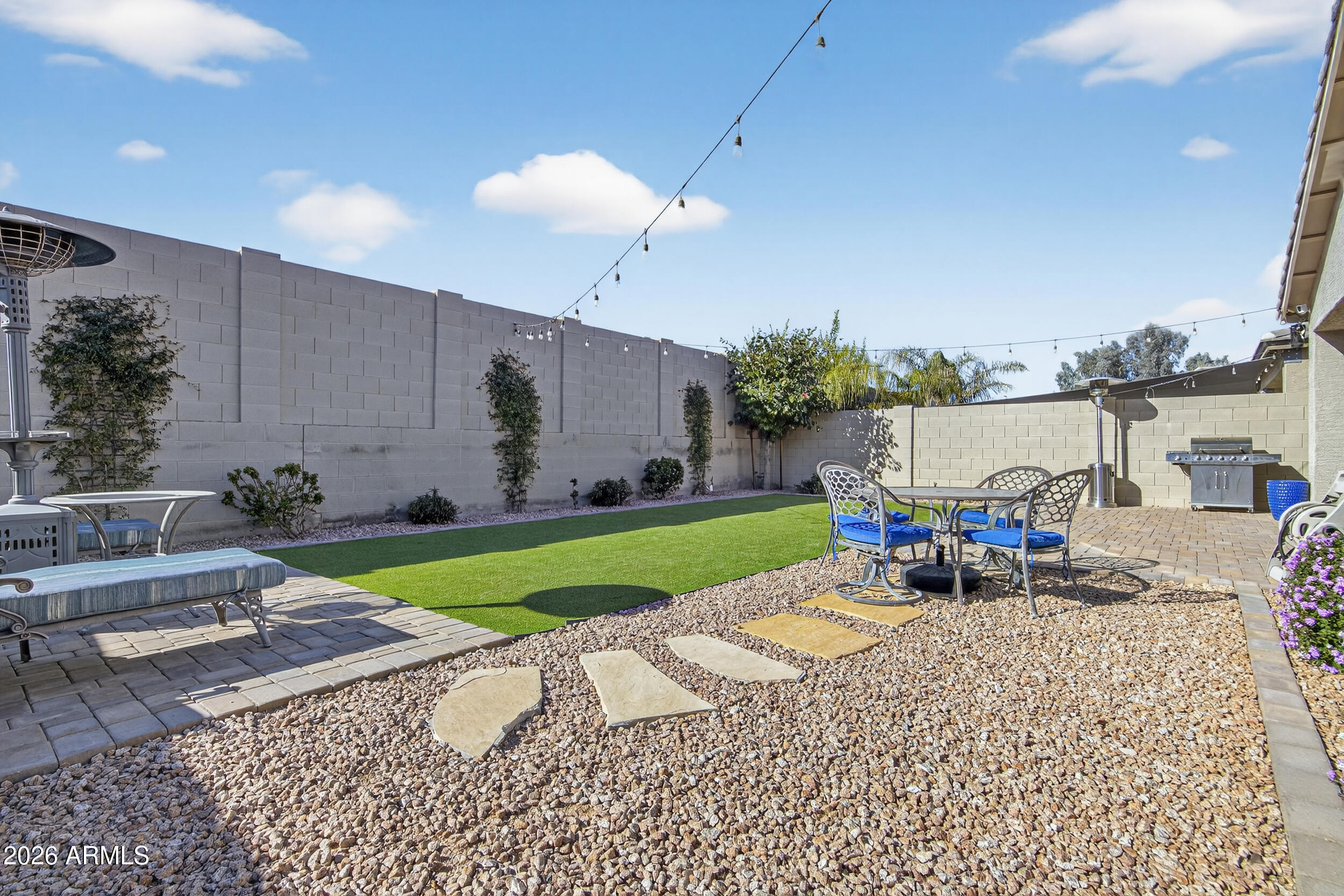 2173 W GARLAND Drive