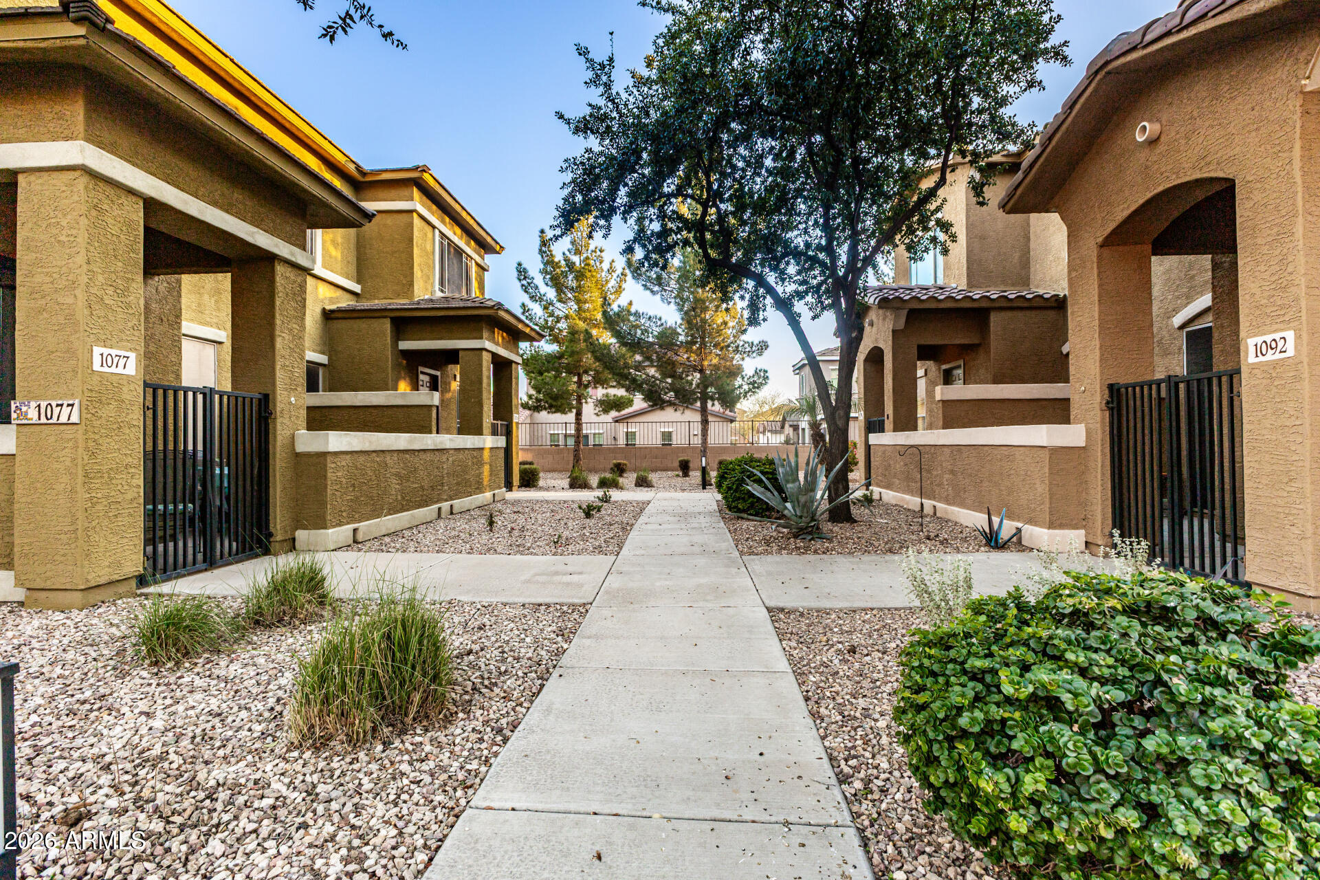 15240 N 142ND Avenue 1091